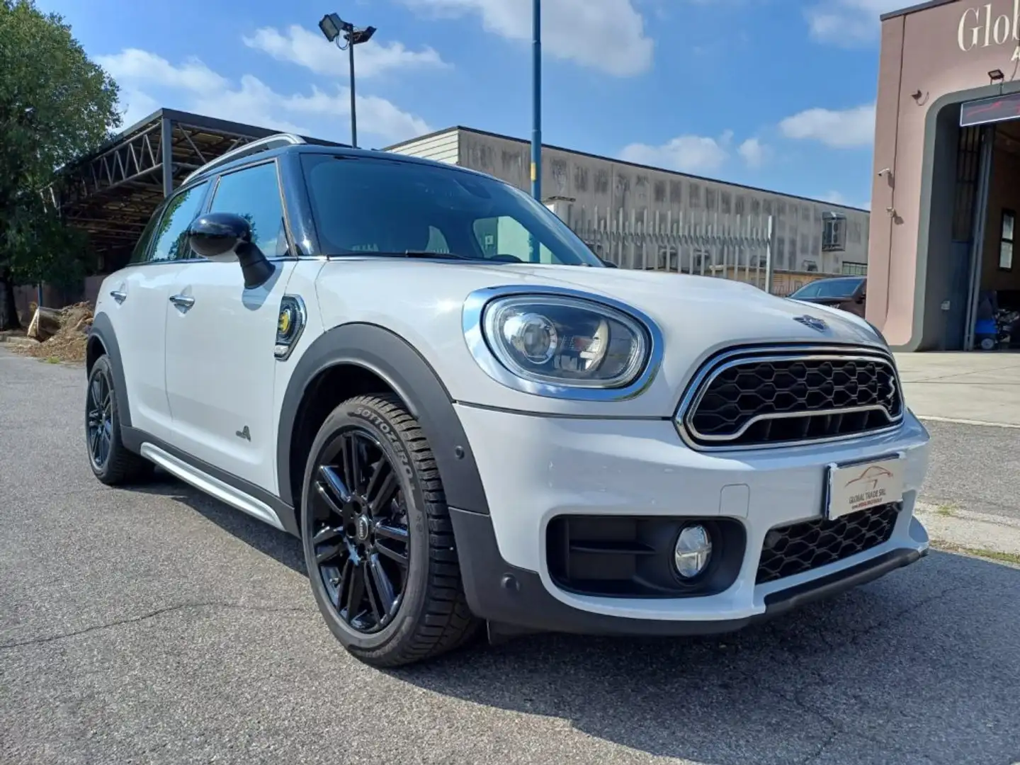 MINI Cooper SE Countryman 1.5 Hype ALL4 Automatica Blanc - 2