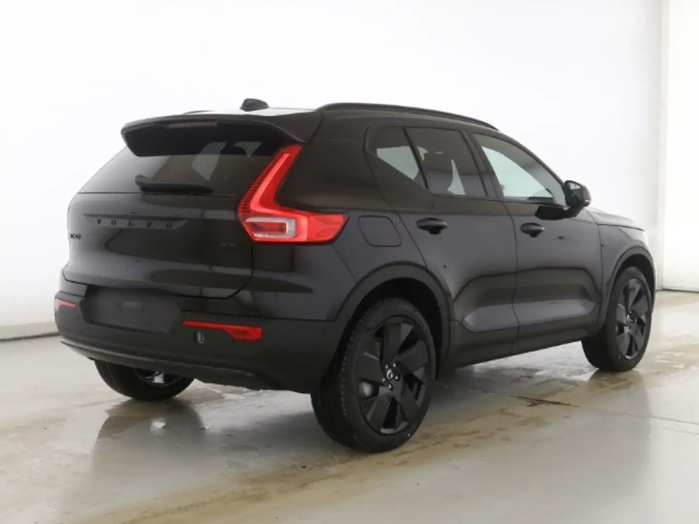 Volvo XC40 Plus BLACK EDITION B3 DAB Harman ACC Keyless 360ka Schwarz - 2