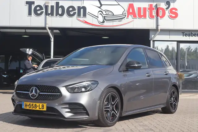 Mercedes-Benz B 200 Business Solution AMG | NL auto/1e Eigenaar | Auto