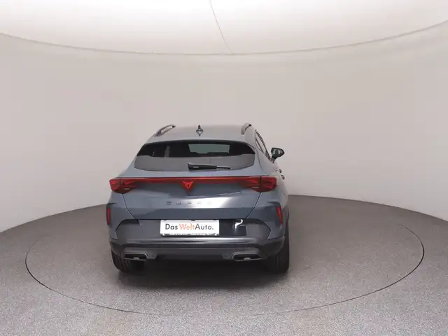 Cupra Formentor view 8