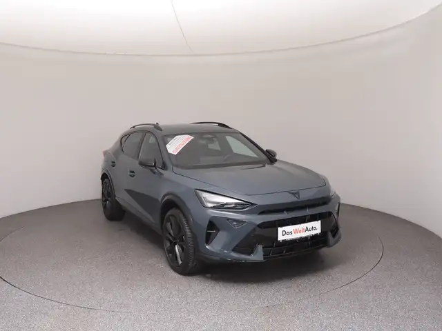 Cupra Formentor view 3