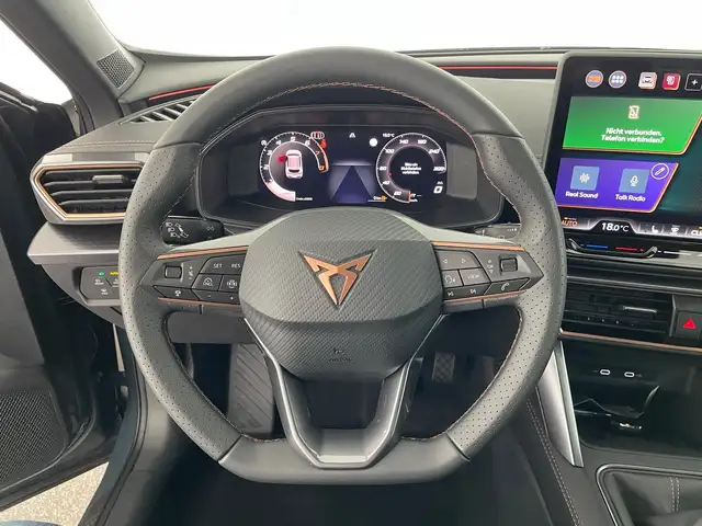 Cupra Formentor view 15