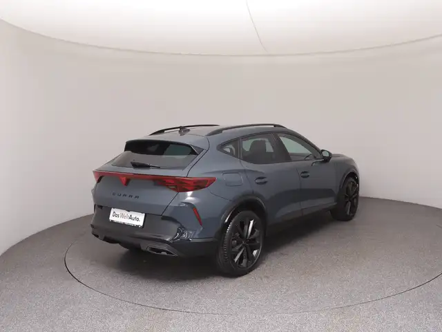 Cupra Formentor view 6