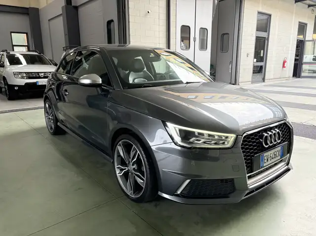 Audi S1 2.0 tfsi quattro