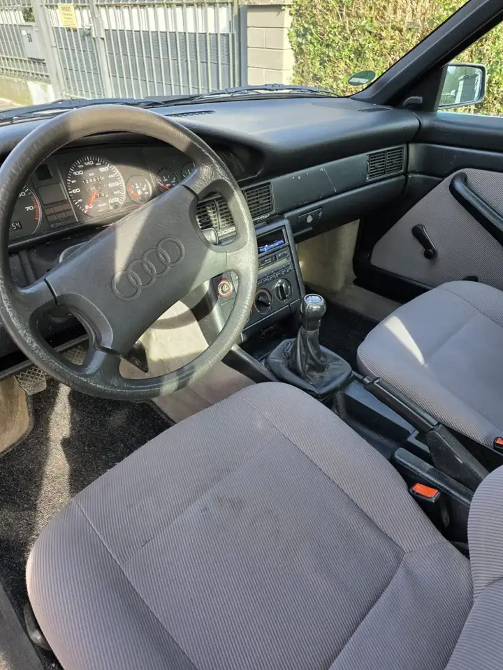 Audi 100 Typ 44 H Kennzeichen, foto 6