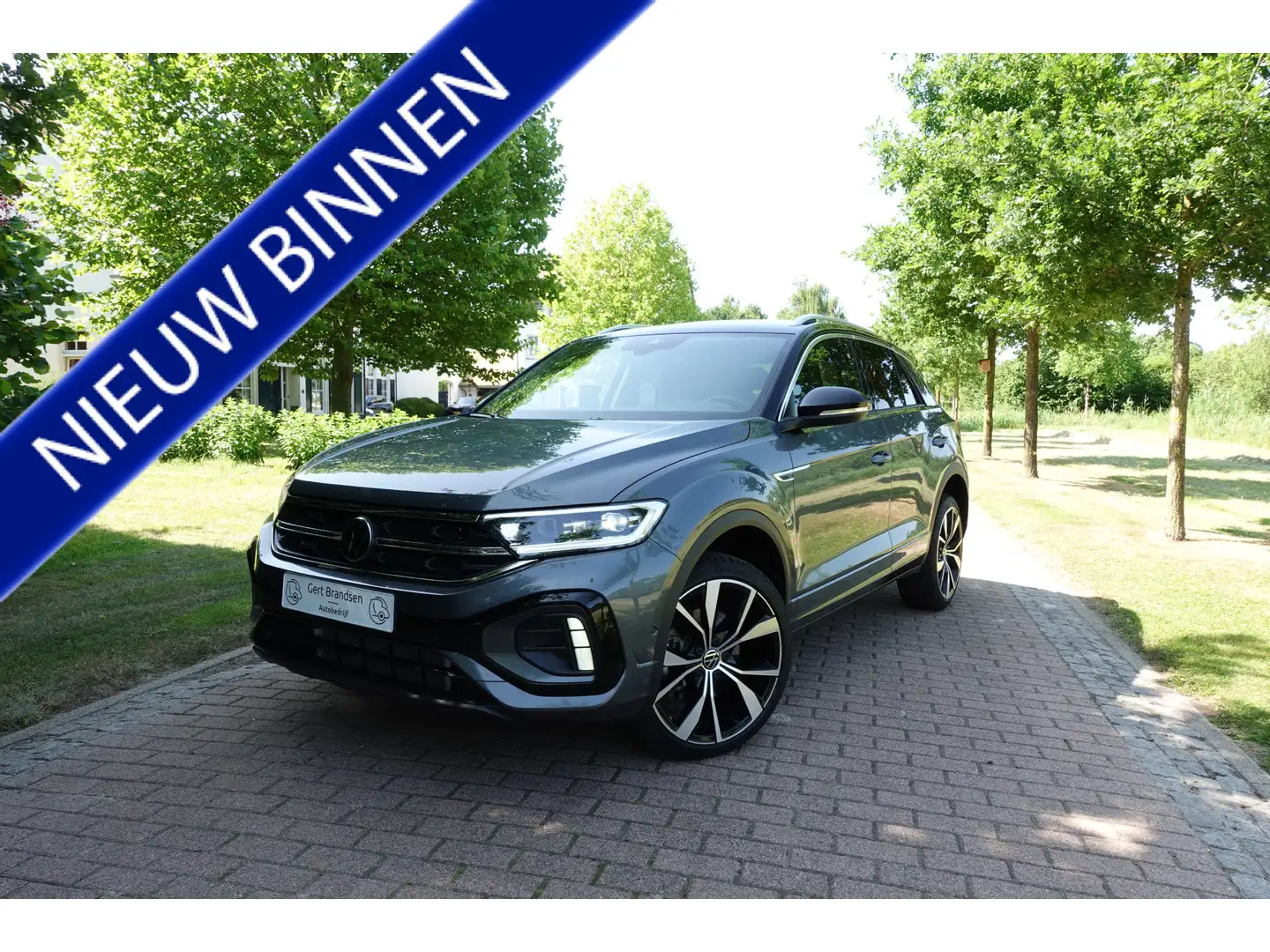 Volkswagen T-Roc 1.5 TSI R-Line Business+ | Adaptive cruise control - 1