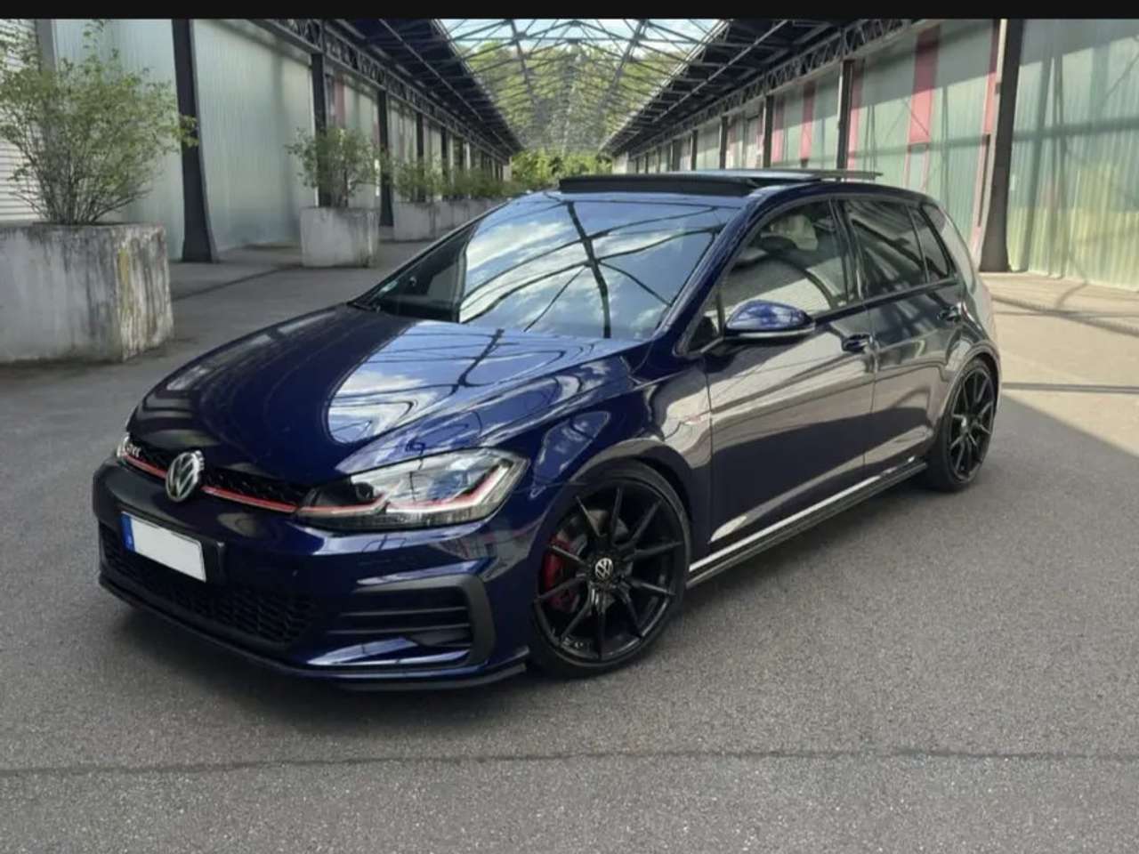 Volkswagen Golf GTI