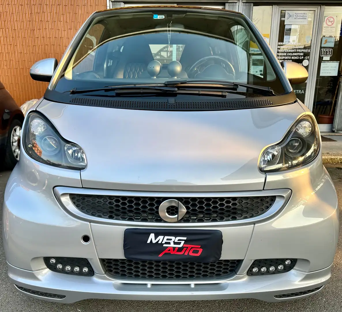 smart forTwo PREZZO REALE/ Fortwo 1.0 mhd 71cv Brabus pack Argent - 2