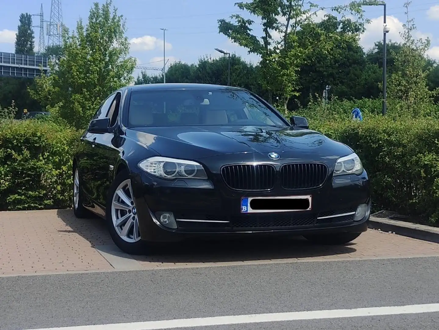 BMW 520 520d Zwart - 1