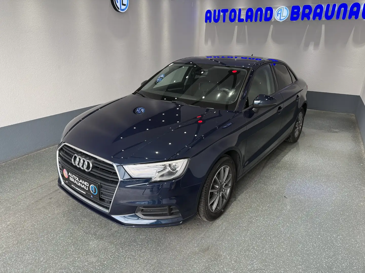 Audi A3 A3 1.6 TDI Limousine Blau - 2