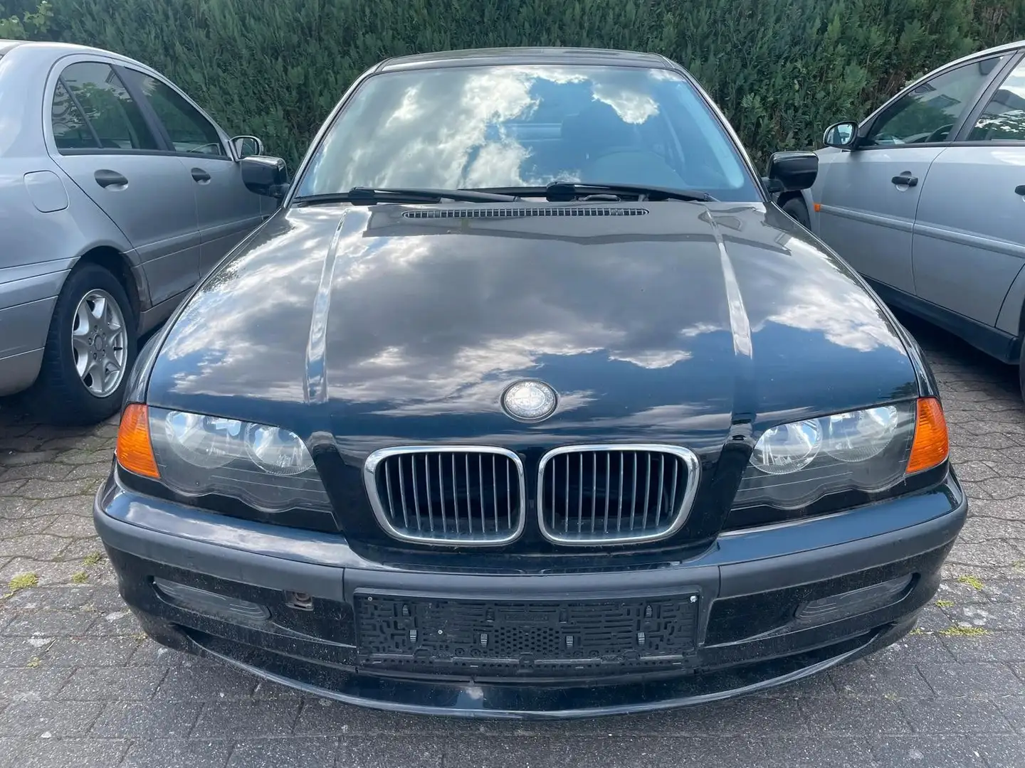 BMW 320 d, MOTOR DREHT STARTET NICHT !!!! Schwarz - 2