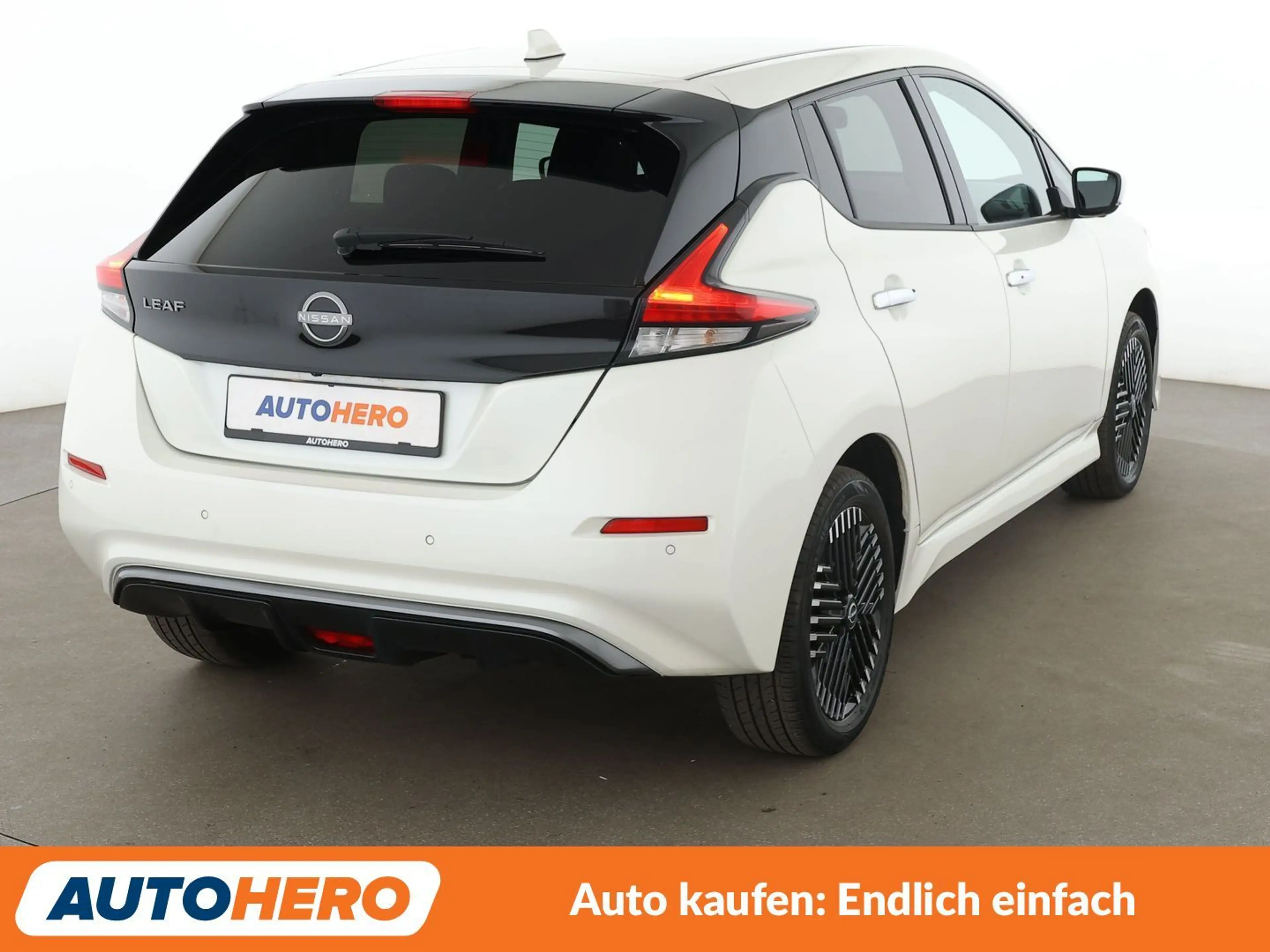 Nissan Leaf electric drive 160 kW e+ N-Connecta Aut.*NAVI*360* — photo 6