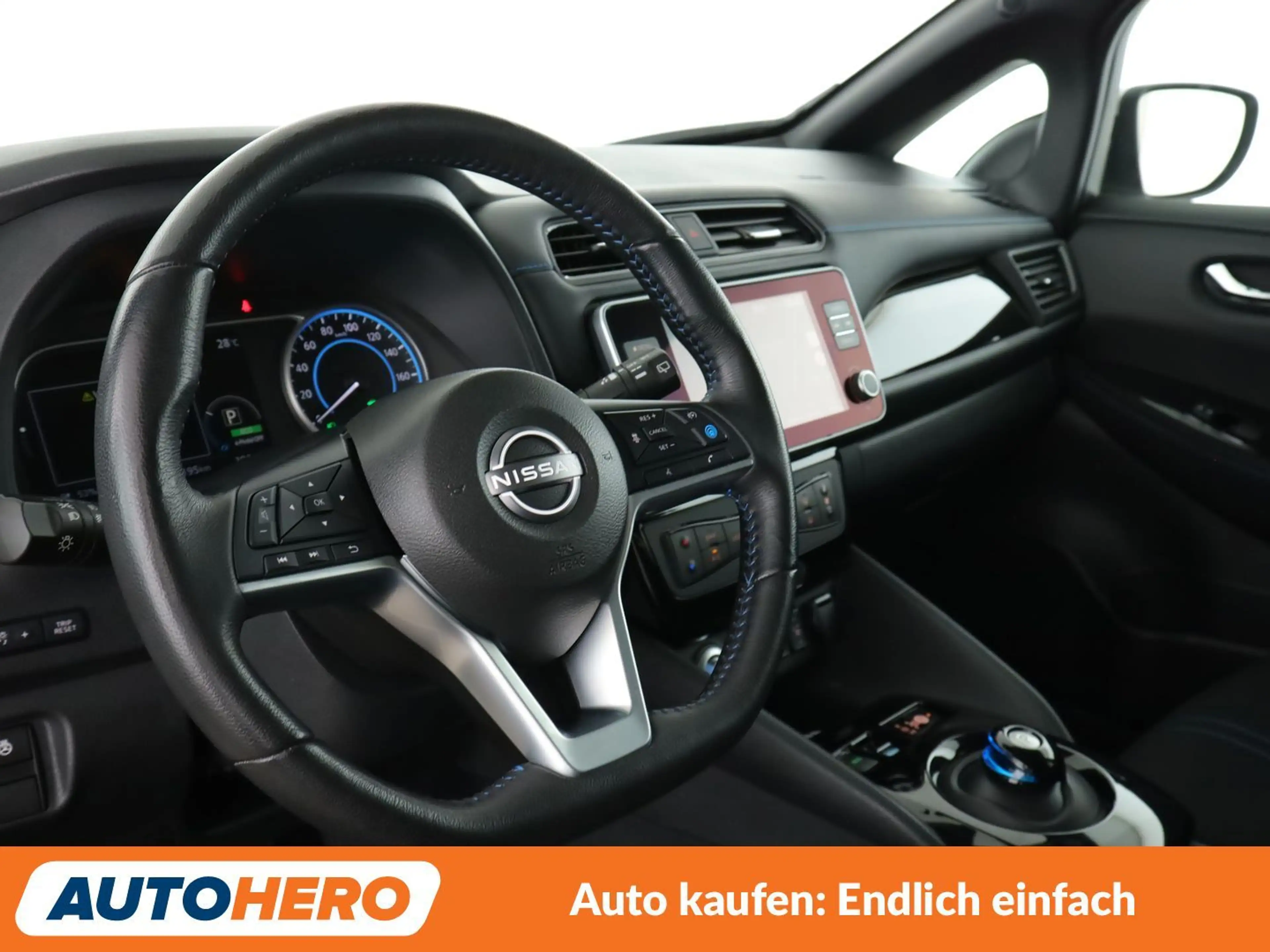 Nissan Leaf electric drive 160 kW e+ N-Connecta Aut.*NAVI*360* — photo 11