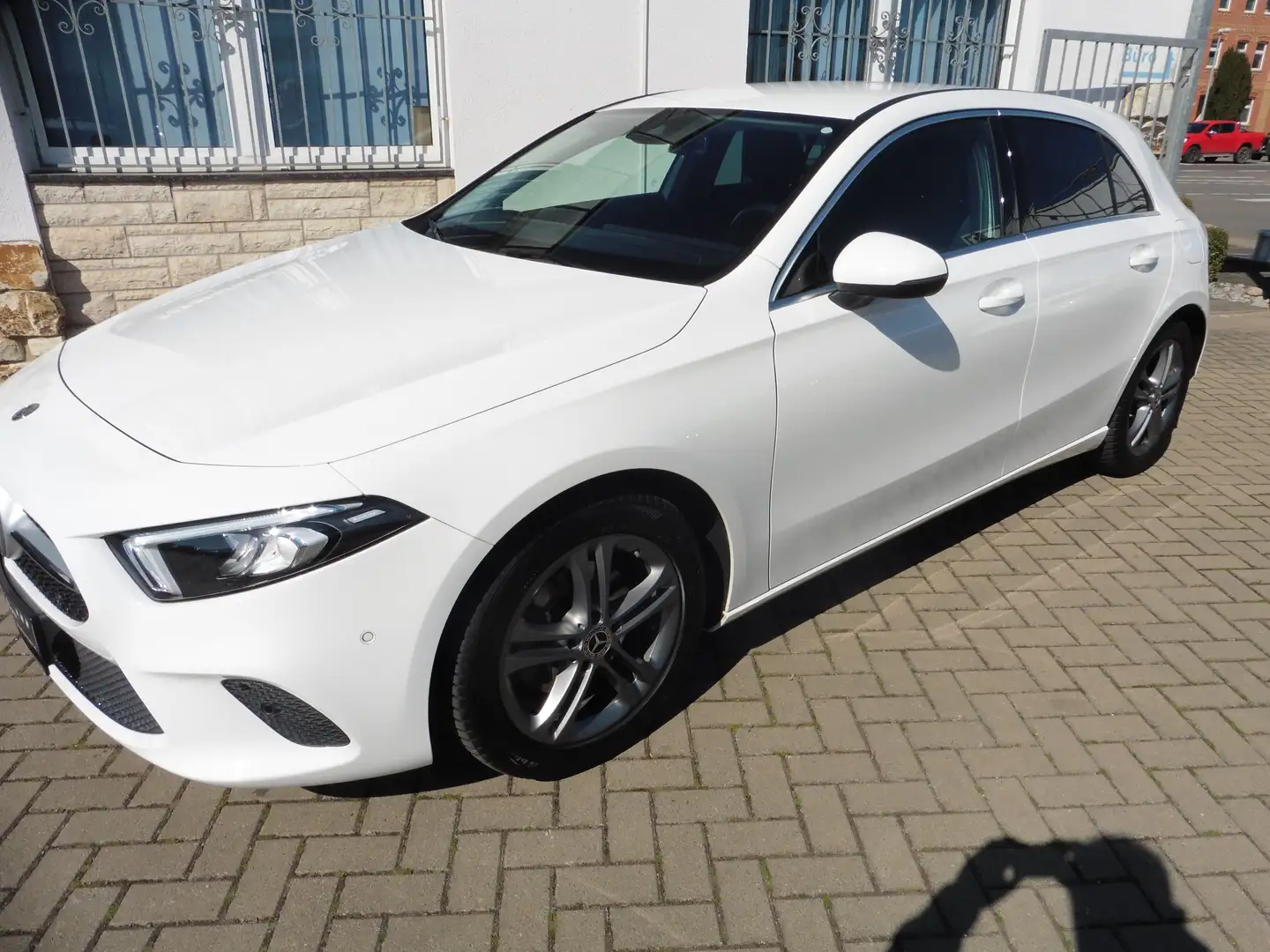 Mercedes-Benz A 200 Automatic*LED*NAVI*PDC*Kamera*Spurhalte... Weiß - 1