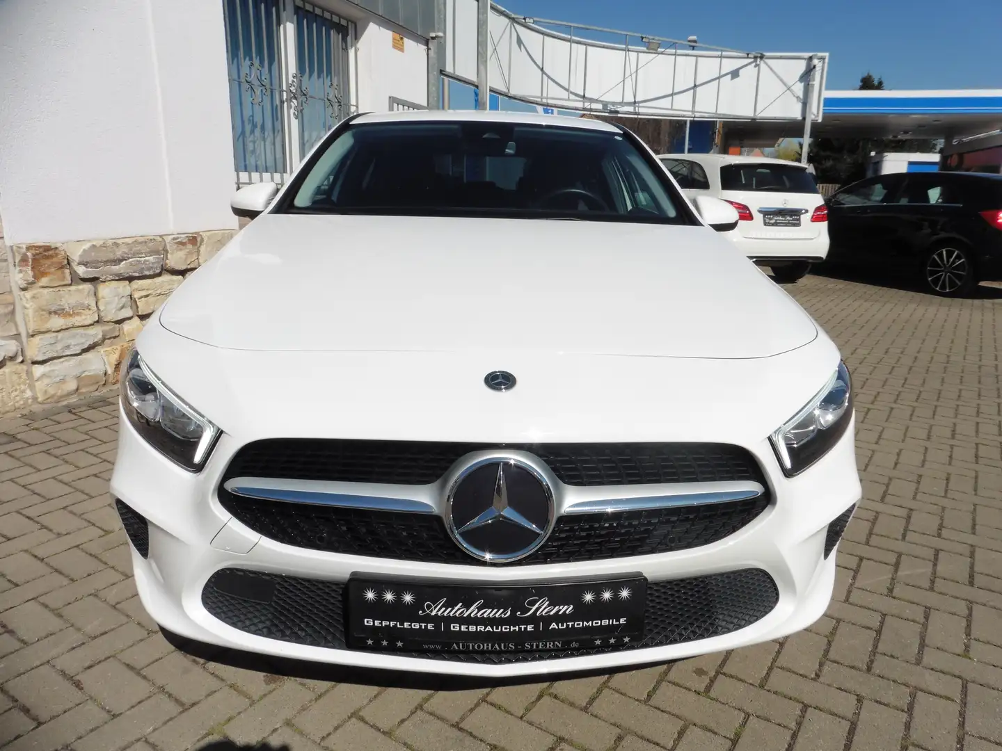 Mercedes-Benz A 200 Automatic*LED*NAVI*PDC*Kamera*Spurhalte... Weiß - 2