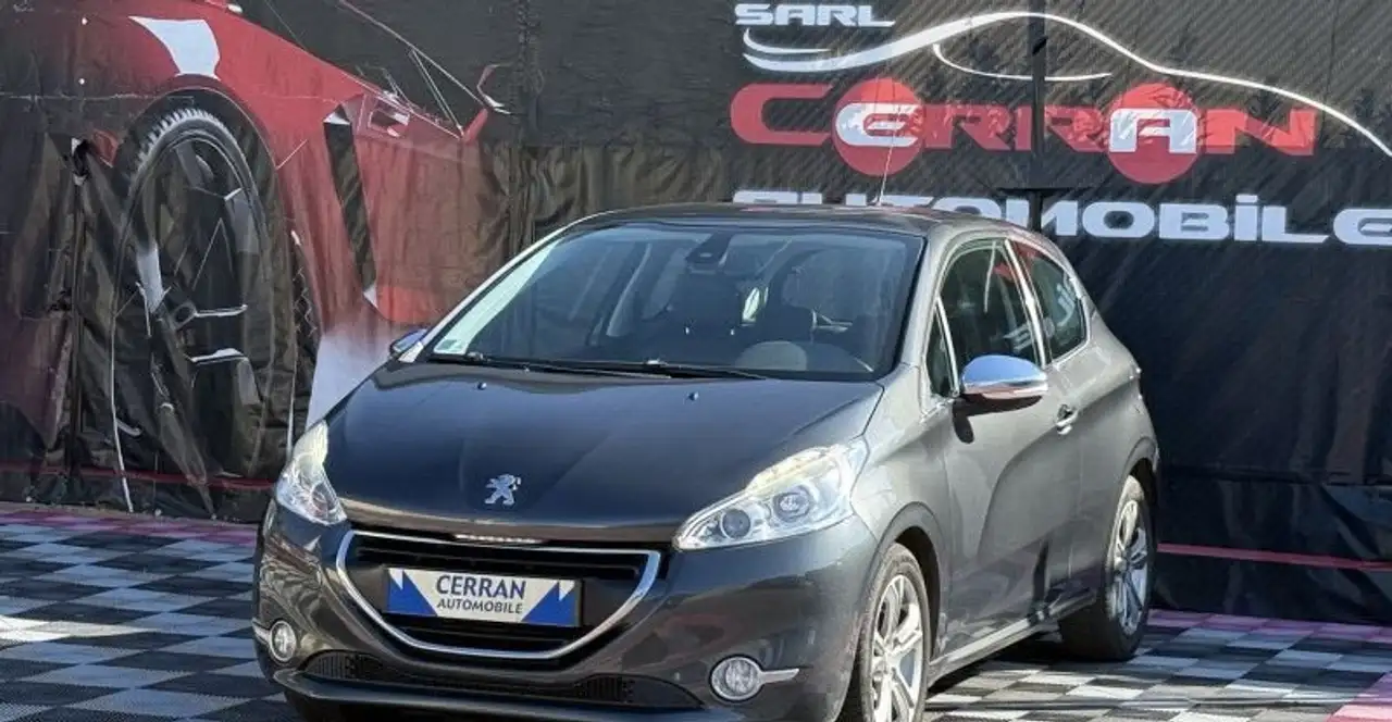 Peugeot 208 208 — photo 34