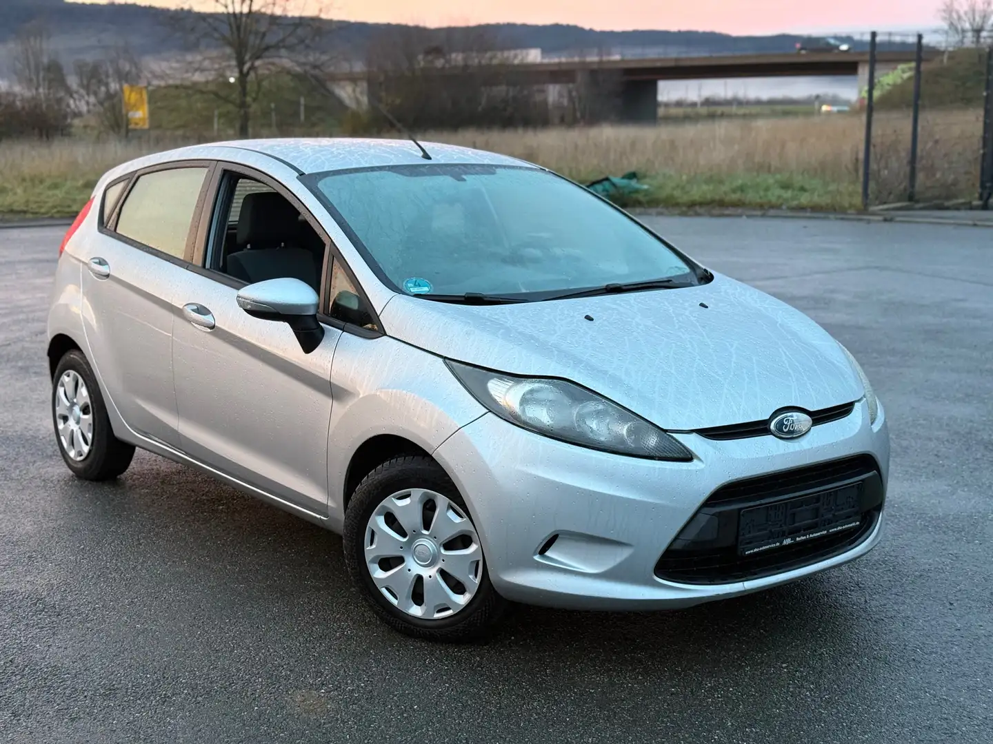 Ford Fiesta 1.25 Klima | 5 Türig | wenig KM | TÜV 11/27 Gris - 1