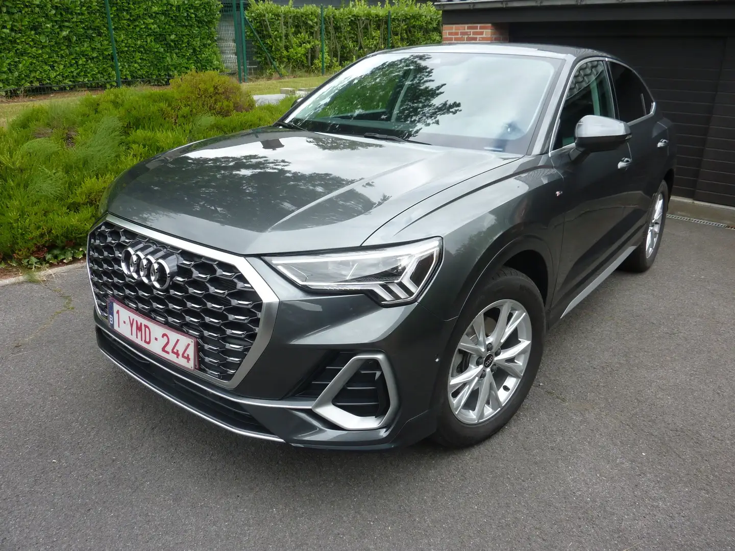 Audi Q3 Q3 Sportback 35 TFSI Buis Edit S line S tronic Gris - 1