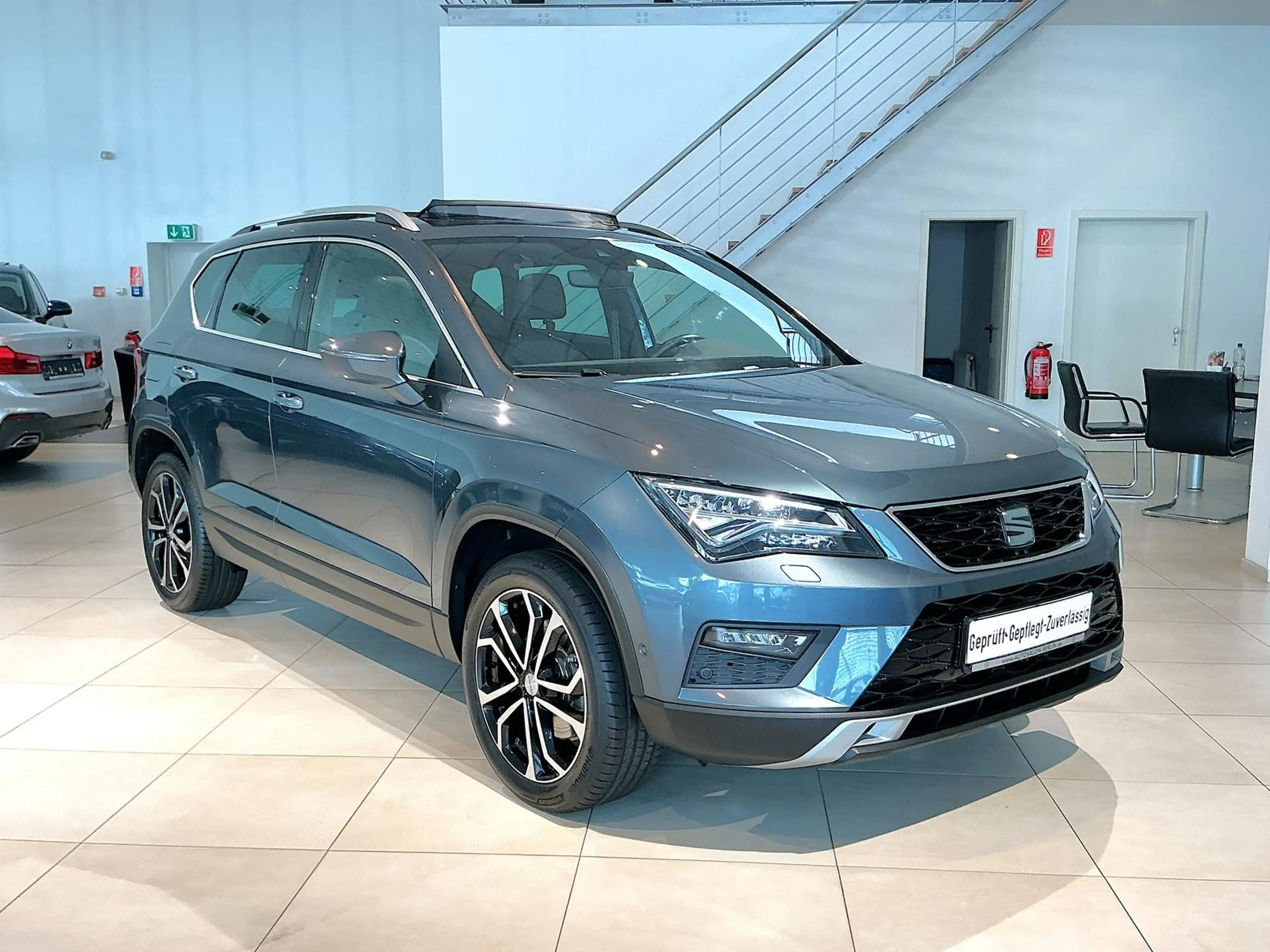 SEAT Ateca TDI DSG 4x4 X LED PANO Beats MLink SHZ RFK — photo 3