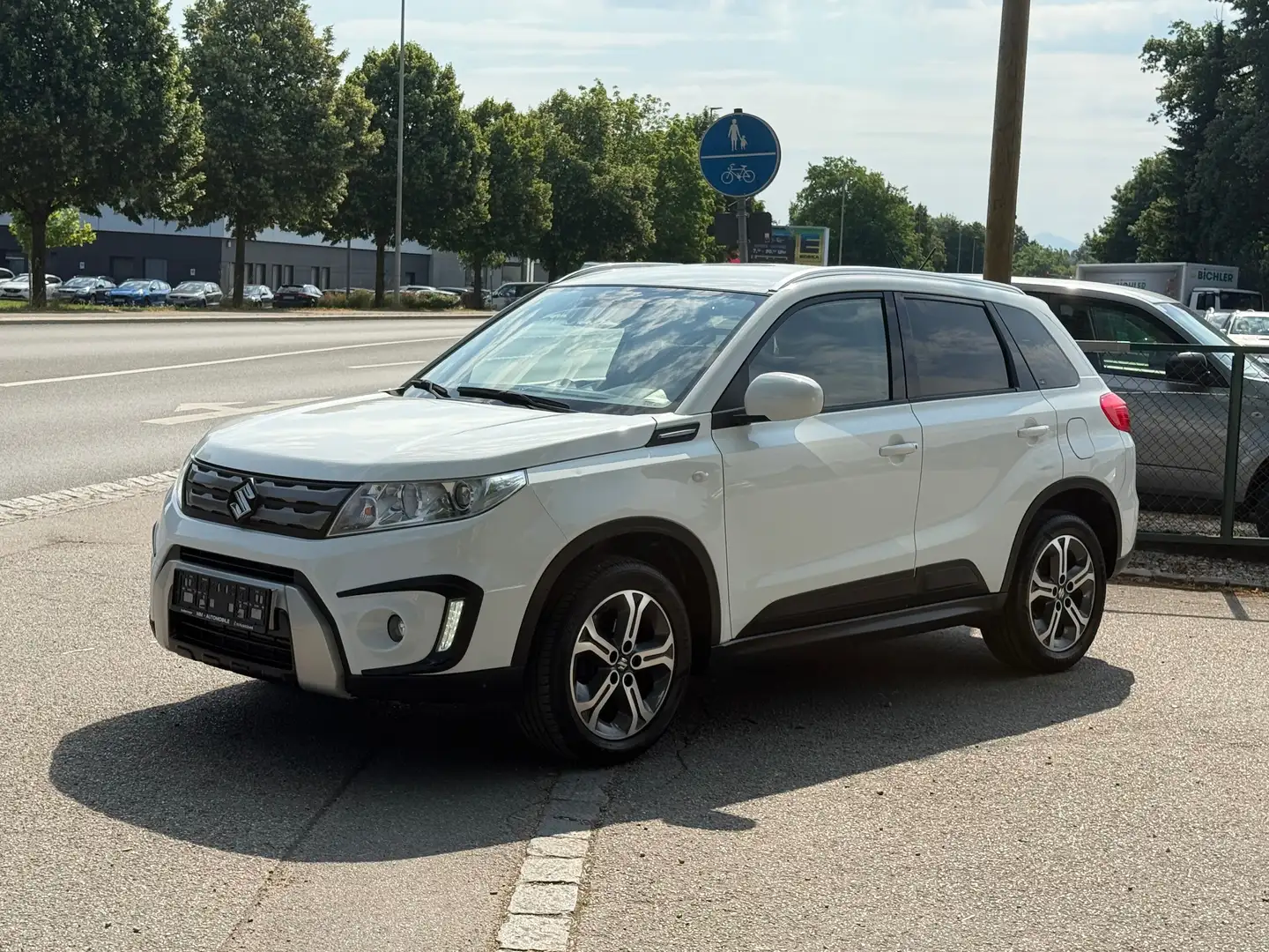 Suzuki Vitara 1.6 DDiS Comfort 4x4 Fehér - 2