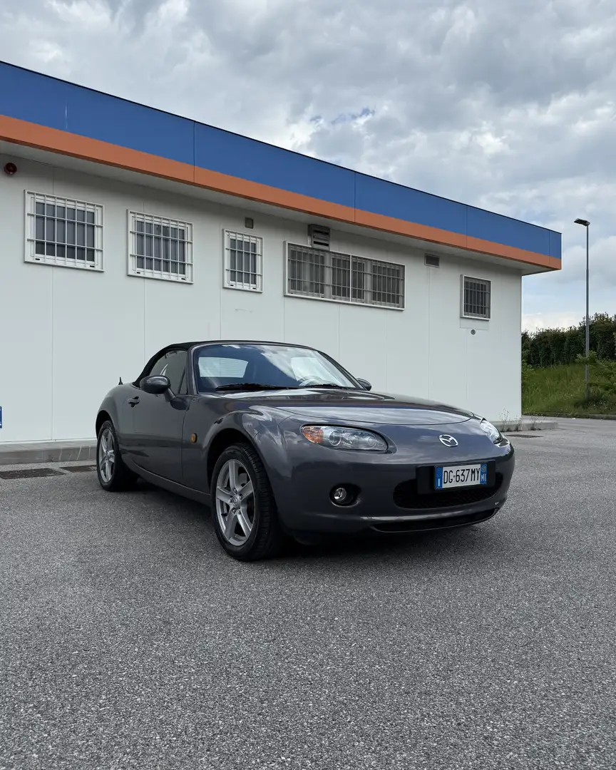 Mazda MX-5 1.8 Fire (high) - 1