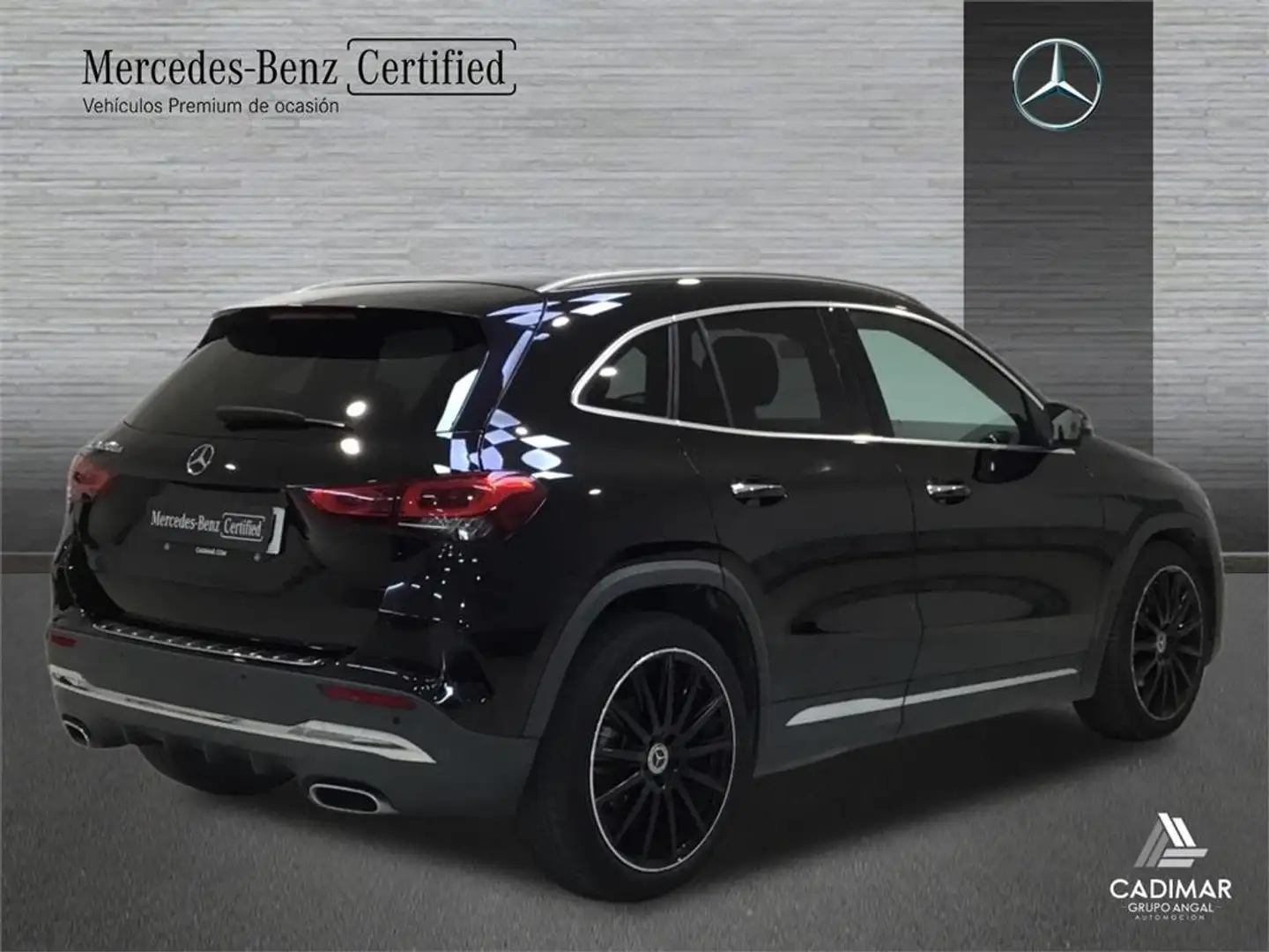 Mercedes-Benz GLA 200 D - 2