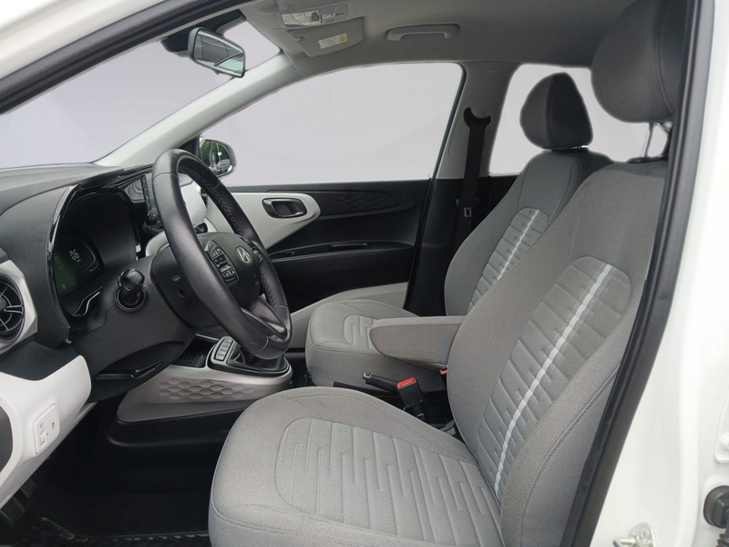 Hyundai i10 1.2 Prime PDC SHZ KAMERA NAVI FACEL. — photo 8