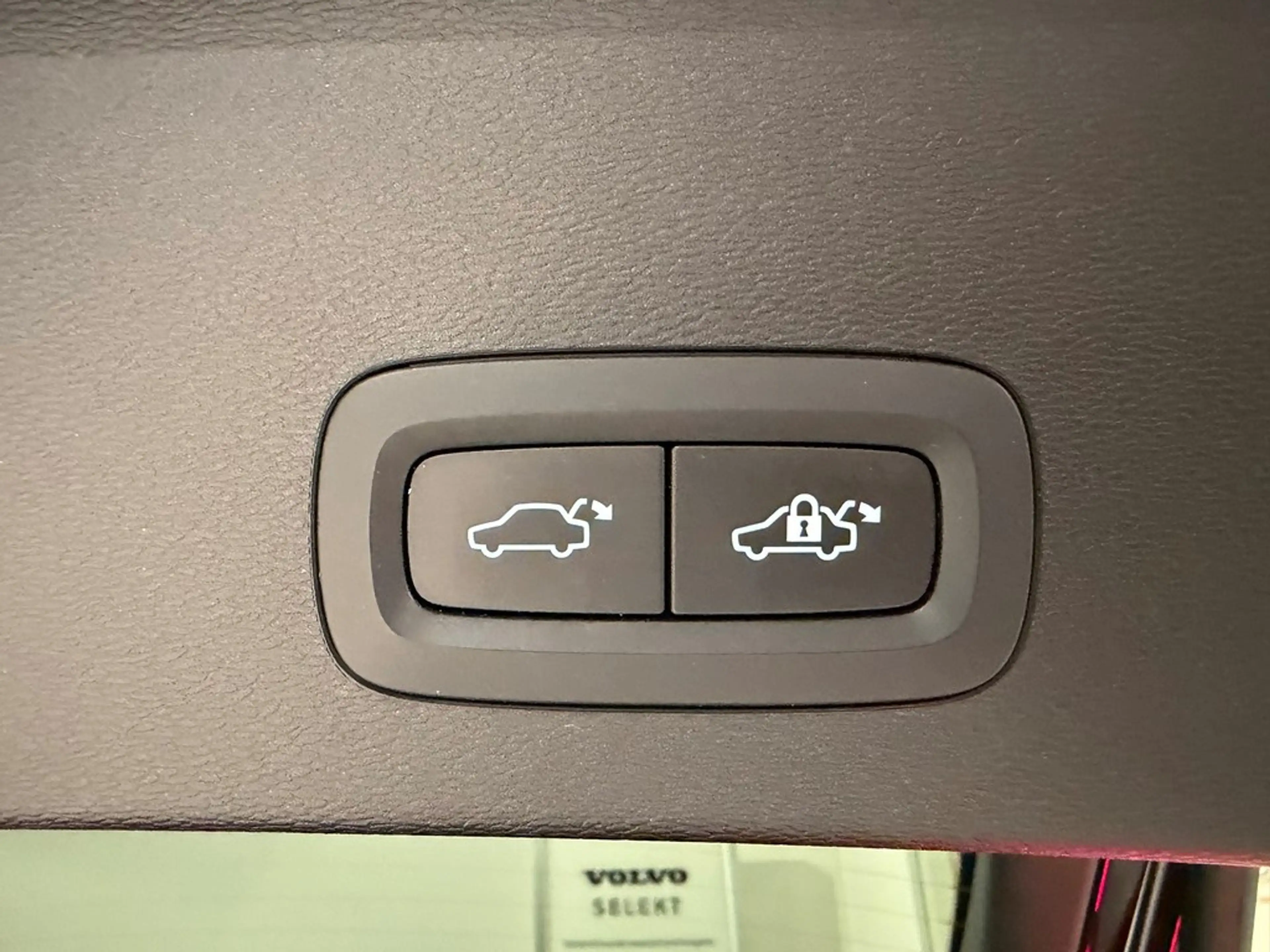 Volvo C40 Recharge Plus Extended Range — photo 10