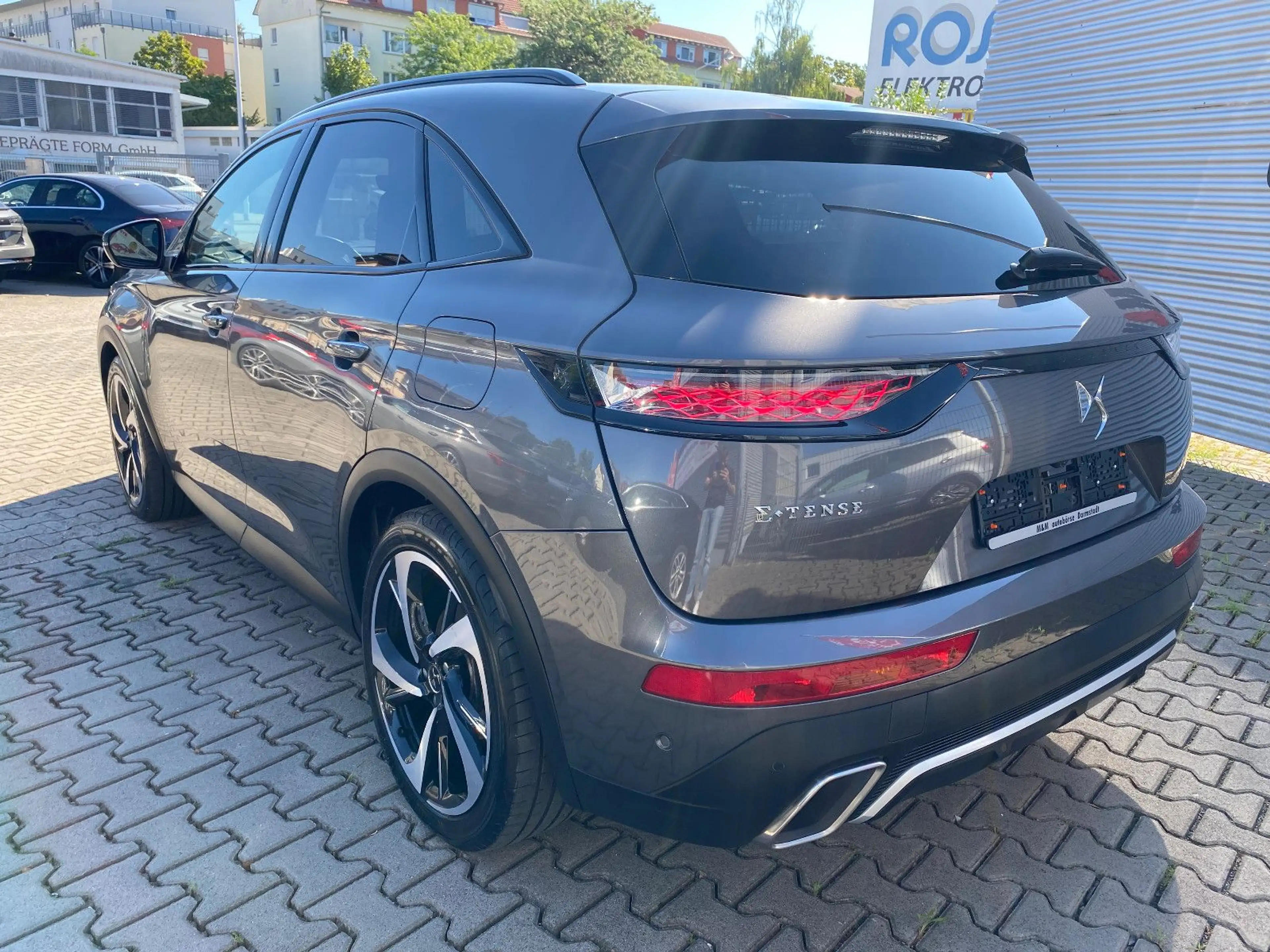 DS Automobiles DS 7 Crossback E-Tense 4x2 Ligne Noire — photo 4