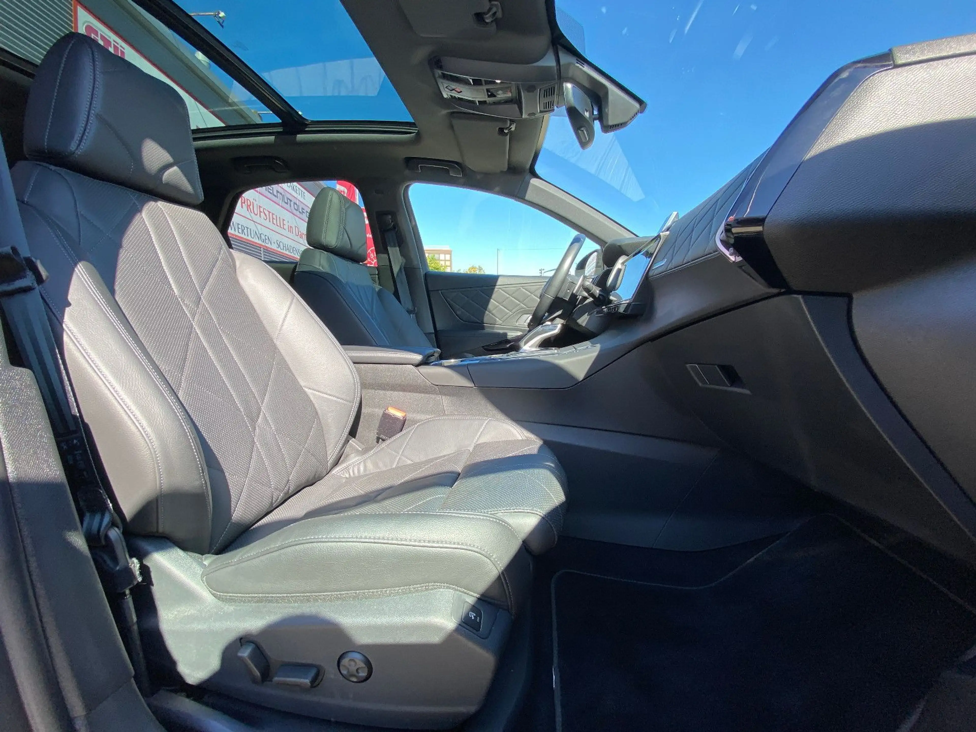 DS Automobiles DS 7 Crossback E-Tense 4x2 Ligne Noire — photo 7
