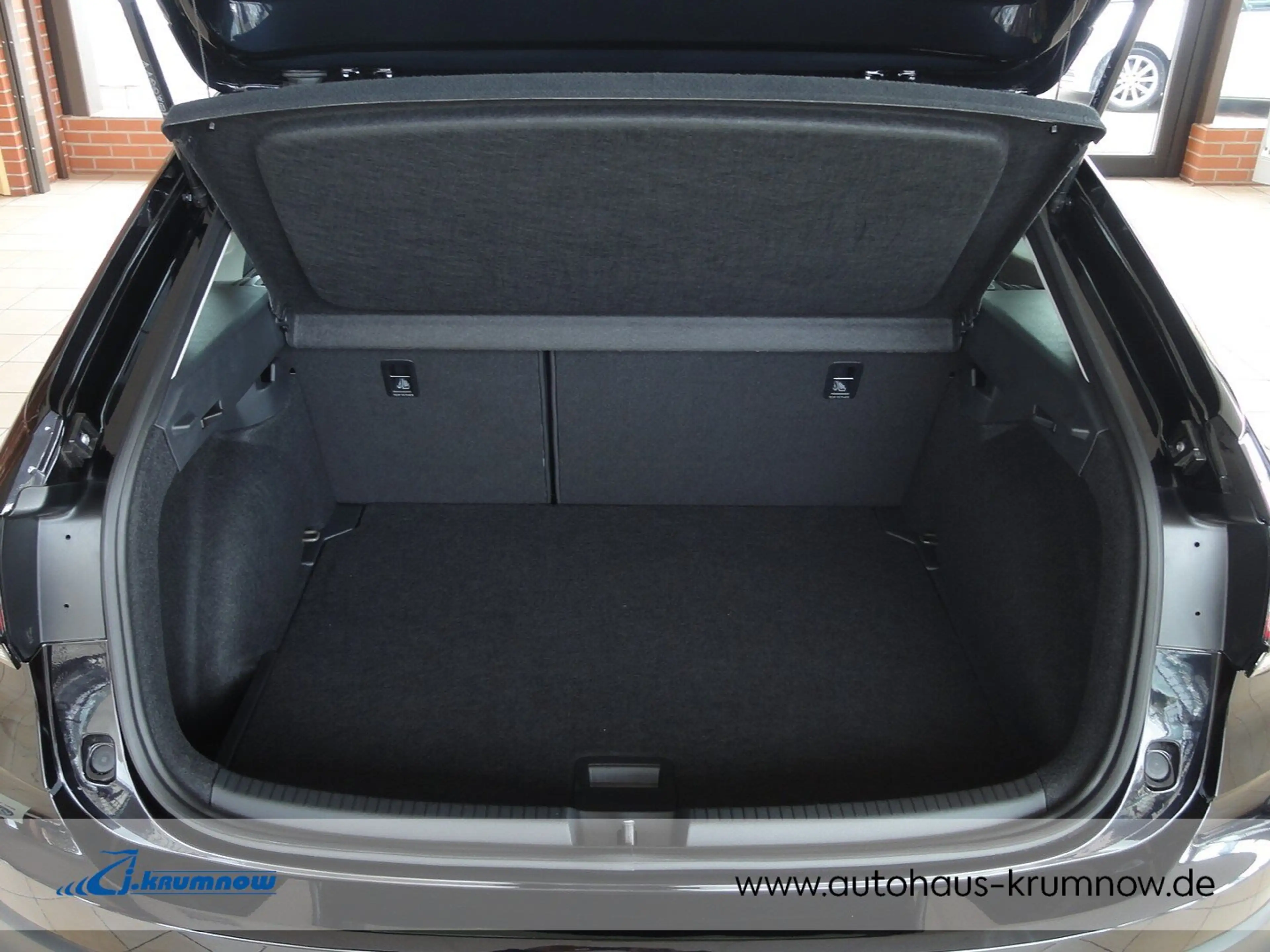 Volkswagen Taigo Life 1.0 TSI OPF 6-G LED+App-Connect+RFK Klima/Tempomat/L-R Sensor — photo 5
