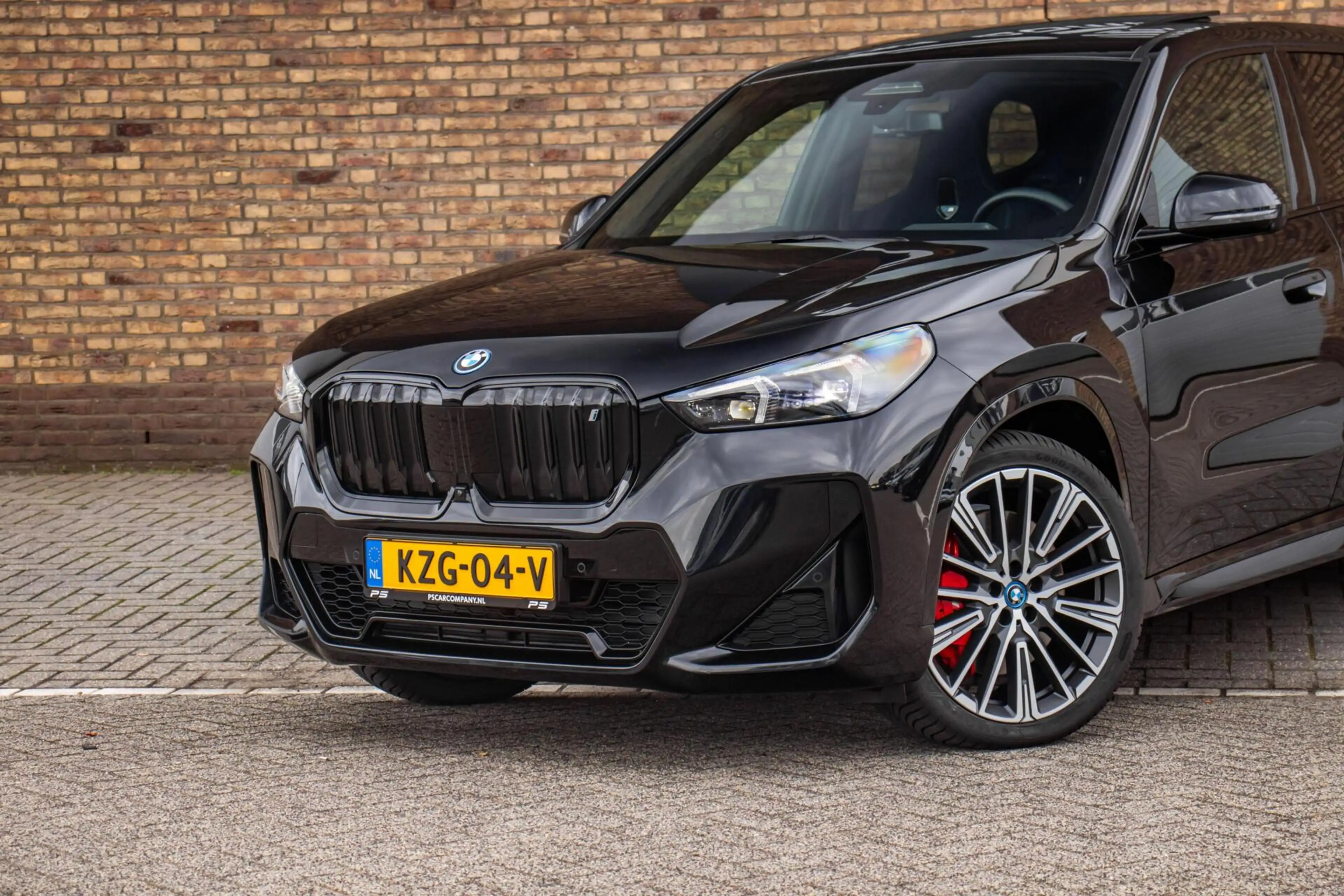 BMW iX1 xDrive30 67 kWh M-Sport Pro, BTW, SOH 96%, Pano — photo 10