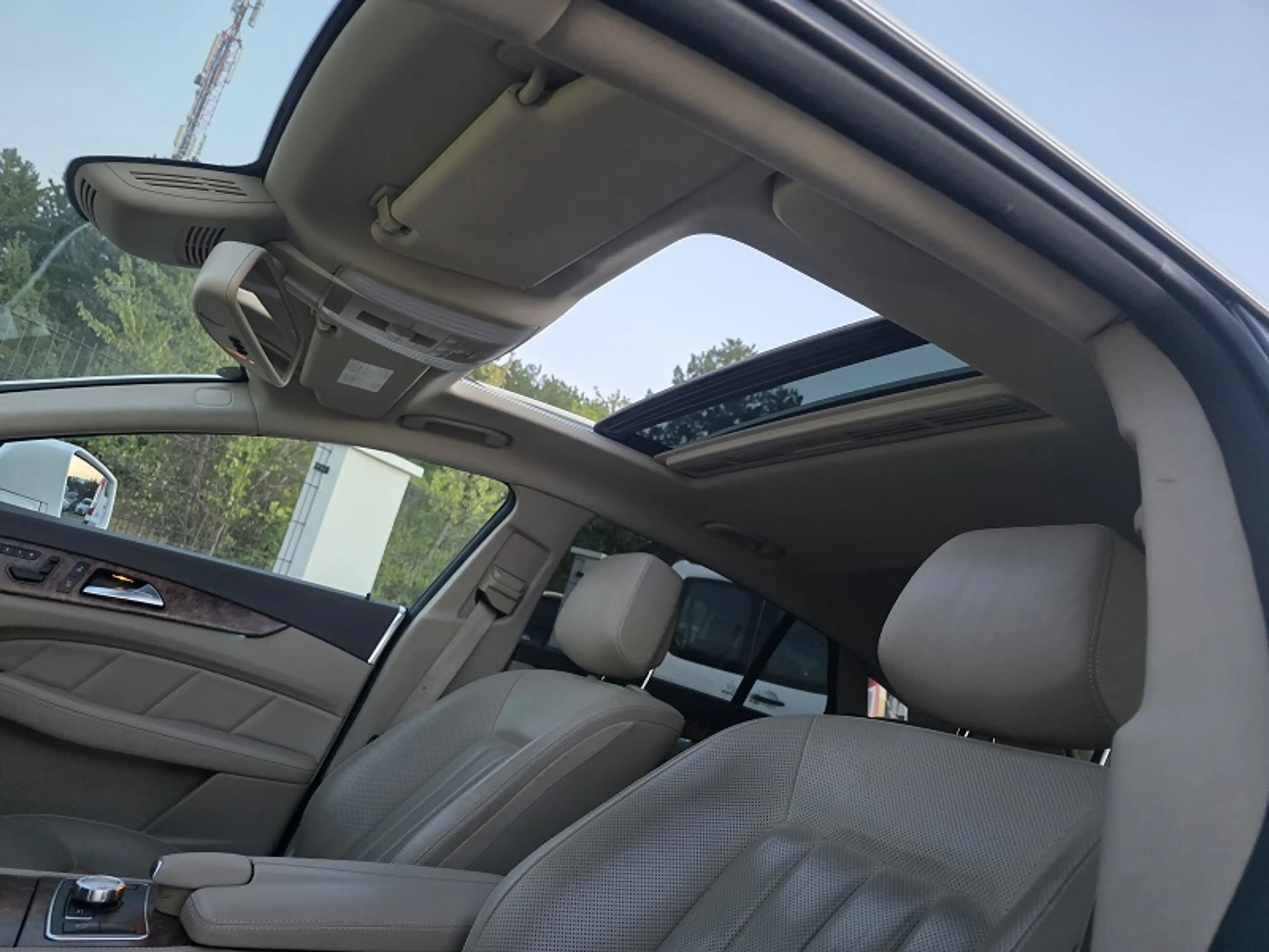 Mercedes-Benz CLS 350 CLS 350 CDI Shooting Brake 4MATIC Aut.- KEIN TAXI — photo 10