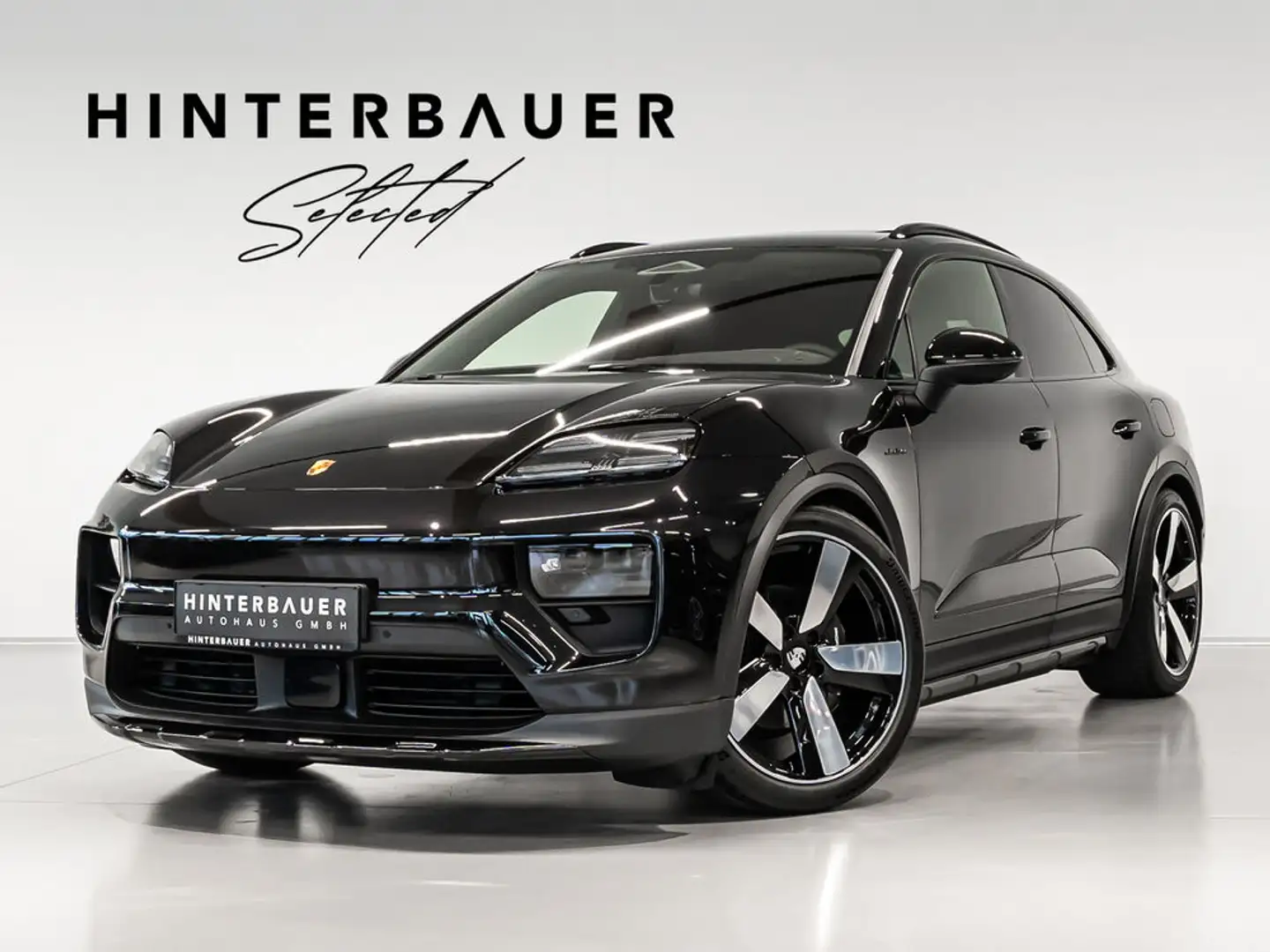 Porsche Macan 4 Electric 95kWh *AHK*22 ZOLL*PANO*HEAD-UP* Schwarz - 1