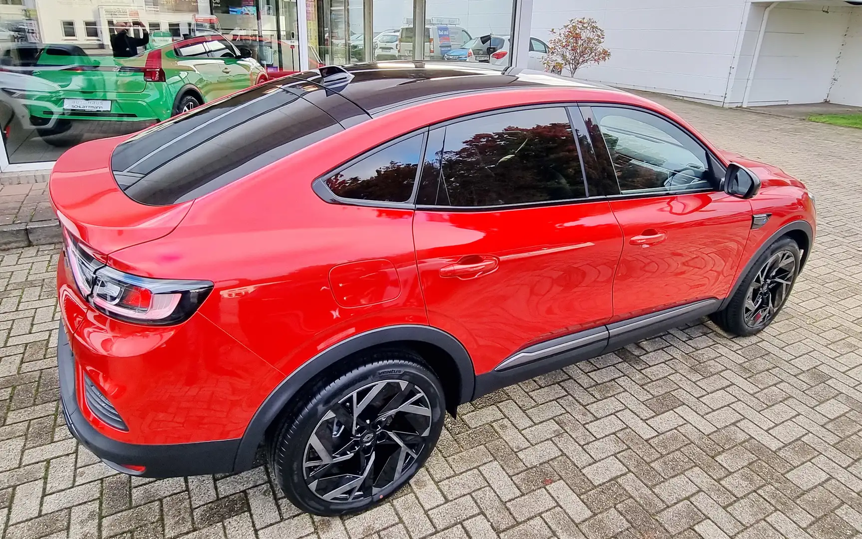 Renault Arkana Esprit Alpine TCe 140 EDC *Automatik Rot - 2