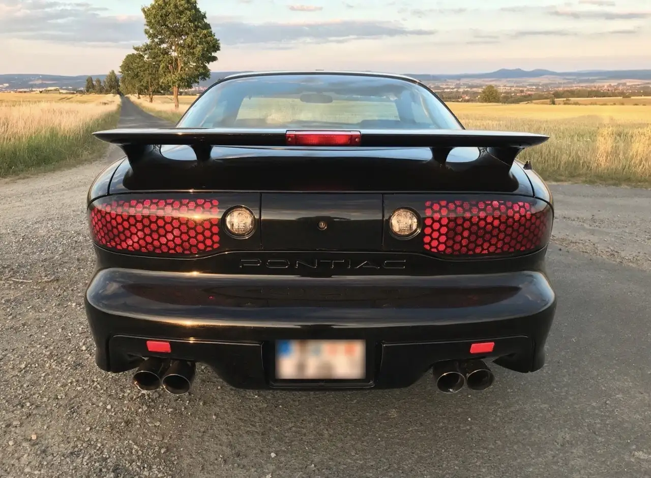 Pontiac Trans Am WS6 Targa mit 6-Gang Schaltung, foto 6