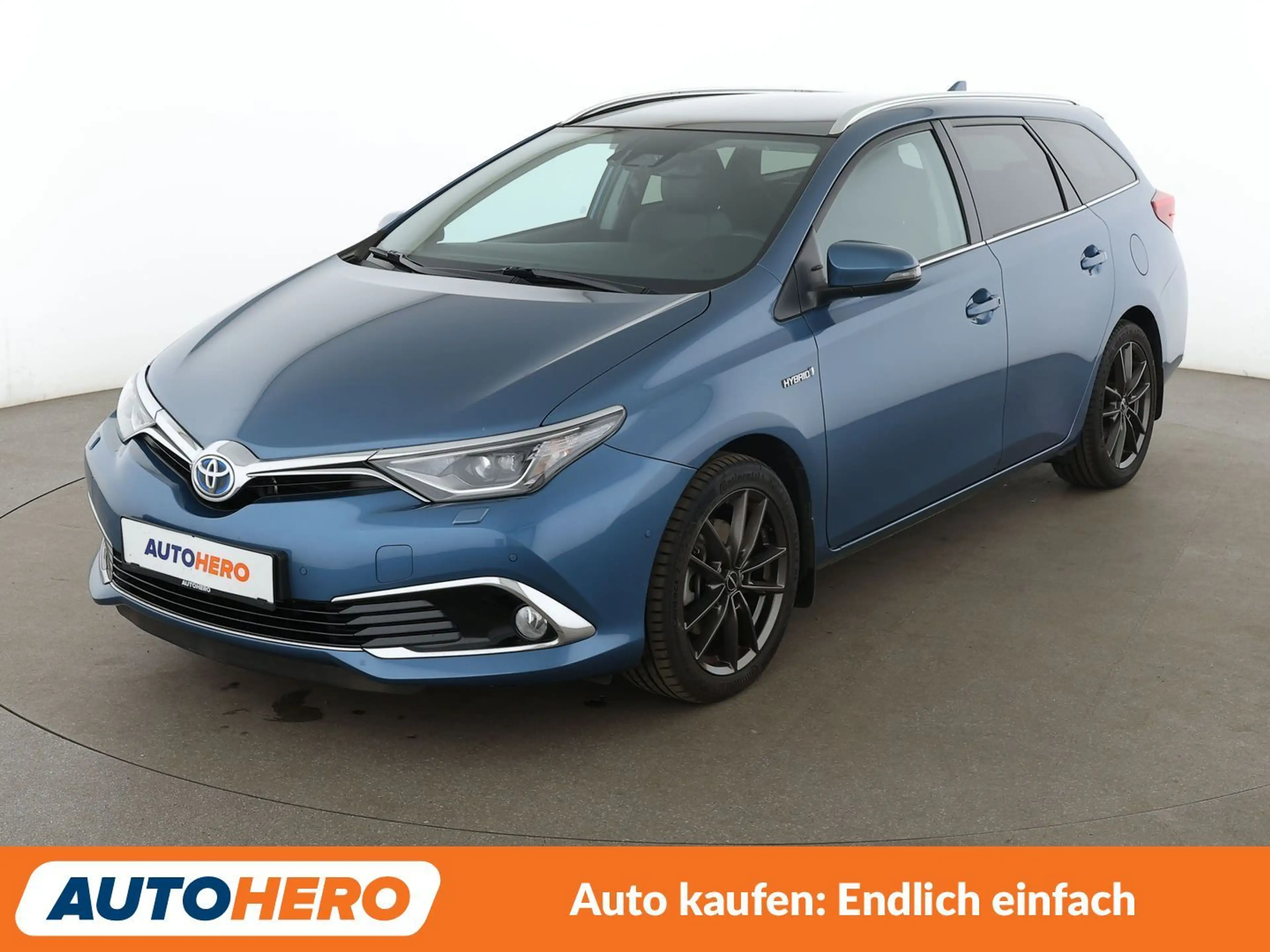 Toyota Auris 1.8 Hybrid Executive Aut*NAVI*LED*TEMPO*CAM*PDC*