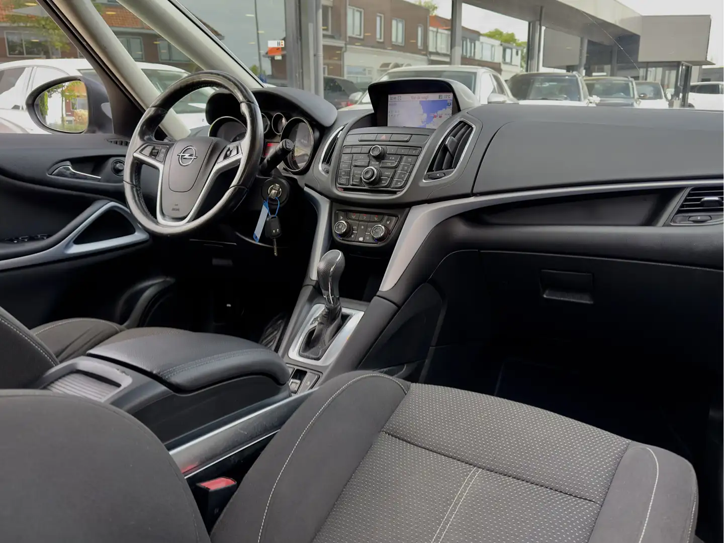 Opel Zafira Tourer 2.0 CDTI AUT6 7 PERS COSMO 165PK NAVI AIRCO LED LM Gris - 2
