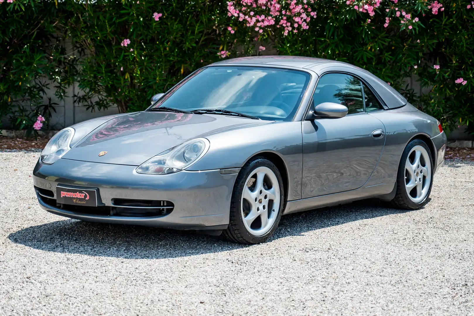 Porsche 911 911 Cabrio 3.4 Carrera Grigio - 1