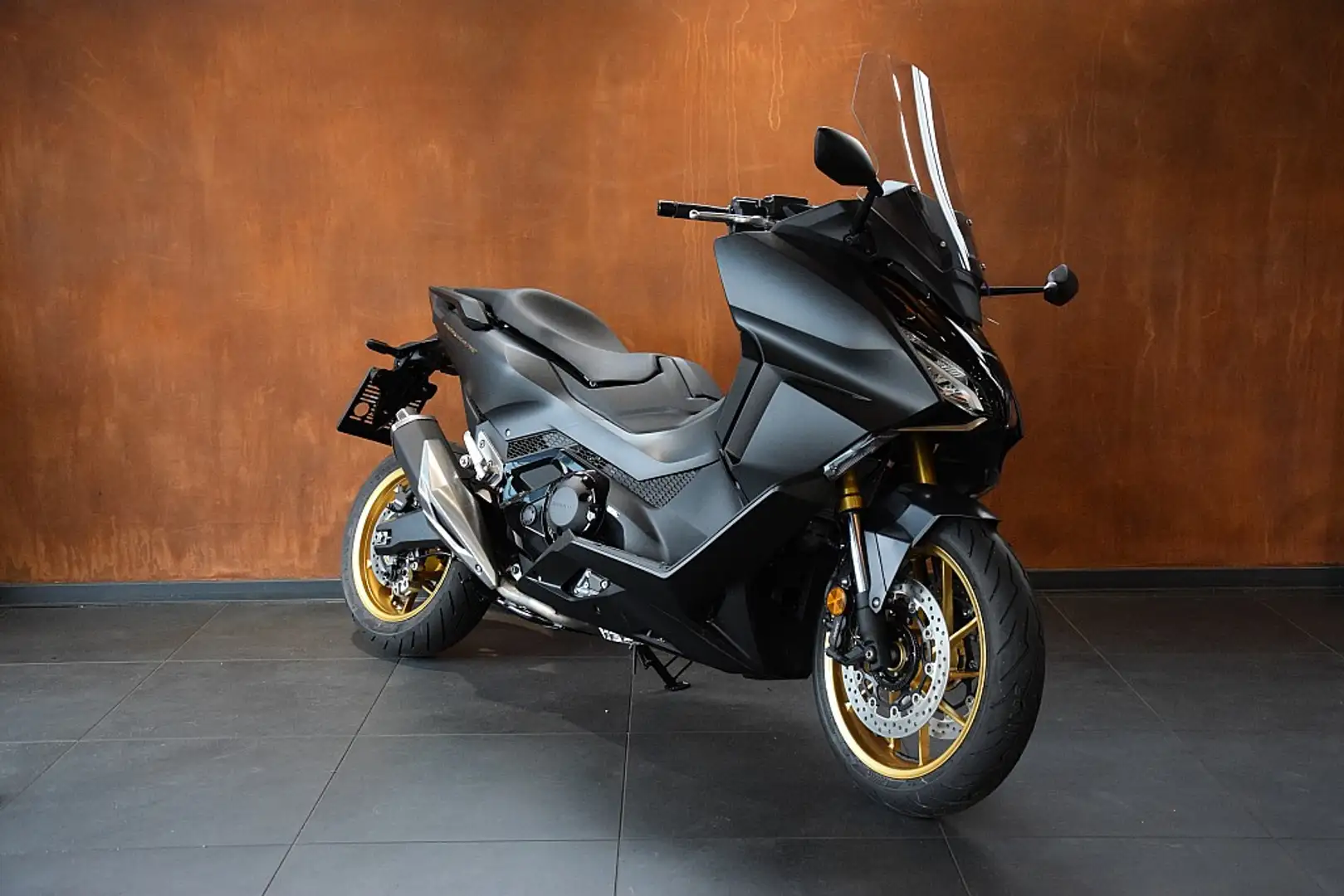 Honda Forza 125 Forza 750  DCT Schwarz - 1