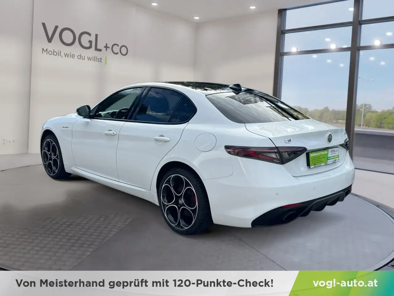 Alfa Romeo Giulia 2024