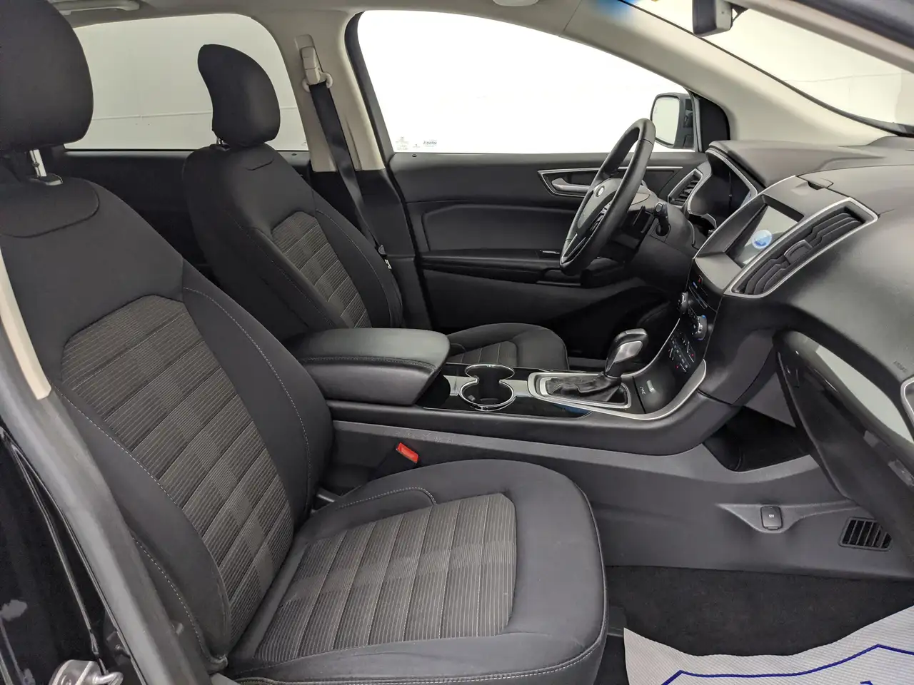 Ford Edge снимка Ford Edge