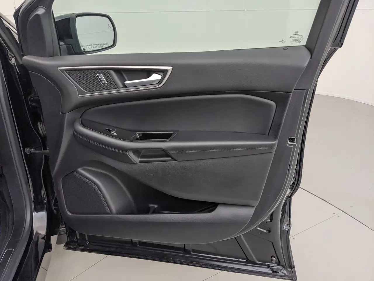 Ford Edge снимка Ford Edge