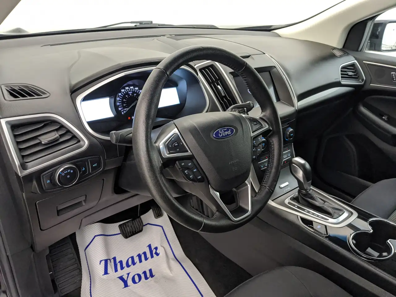 Ford Edge снимка Ford Edge