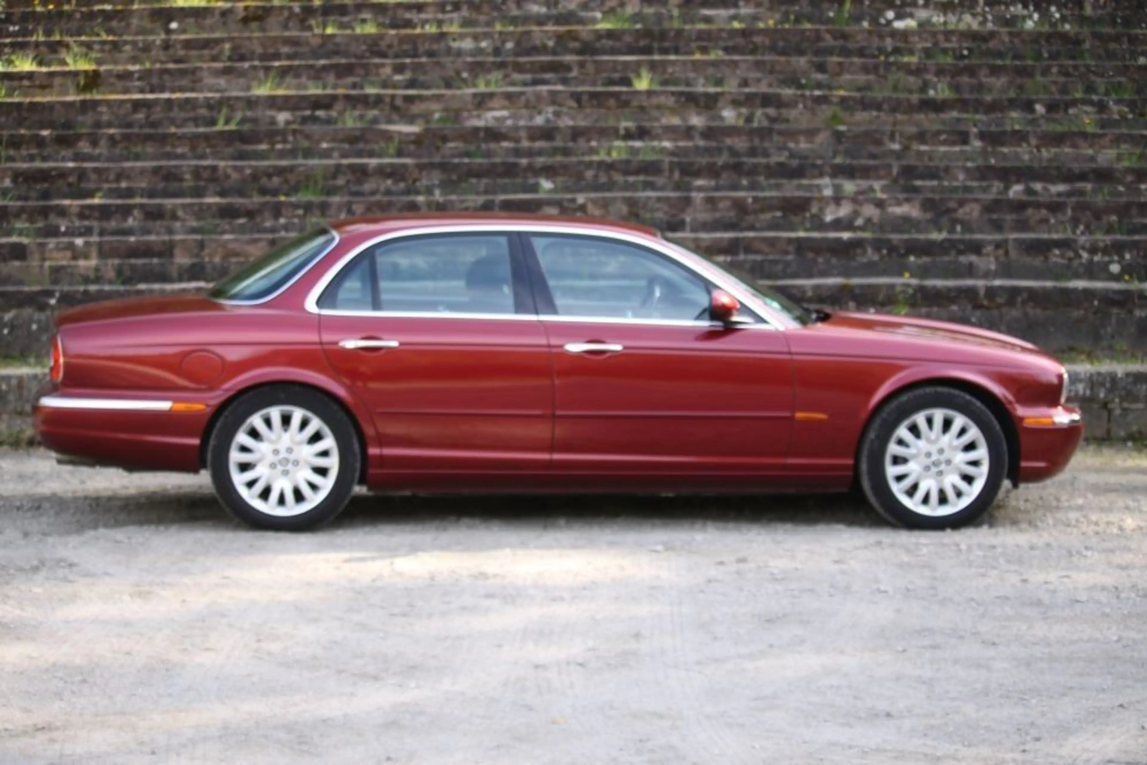 Jaguar XJ8 4.2 Liter mit 3 Jahren Garantie — photo 3