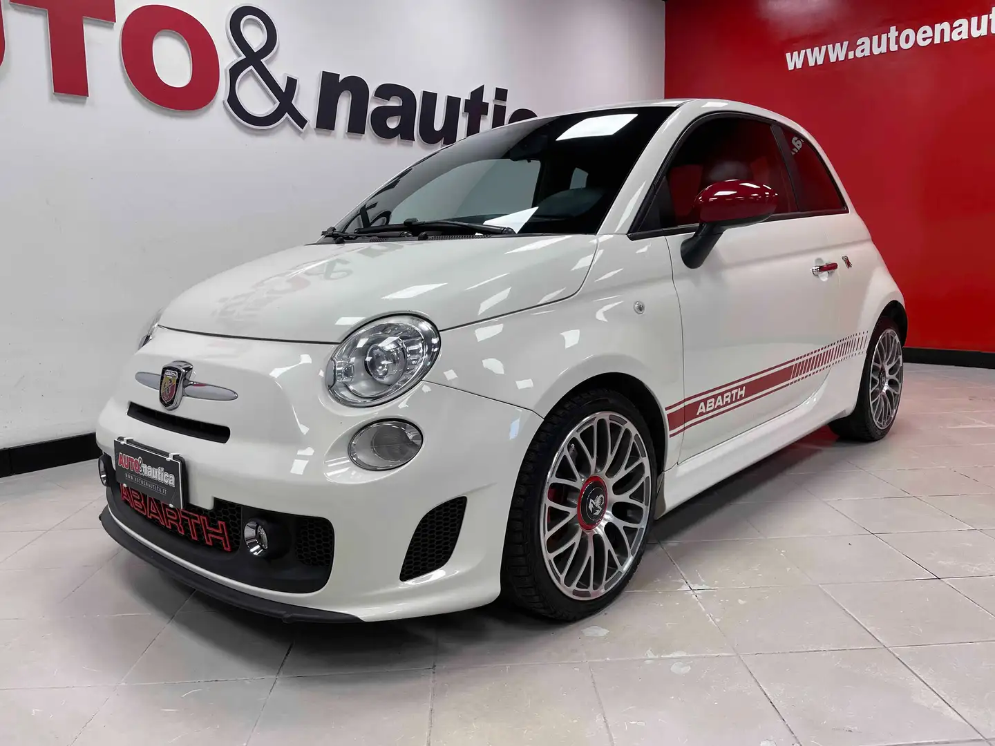 Abarth 500 1.4 16V TURBO T-JET 135CV Blanc - 1