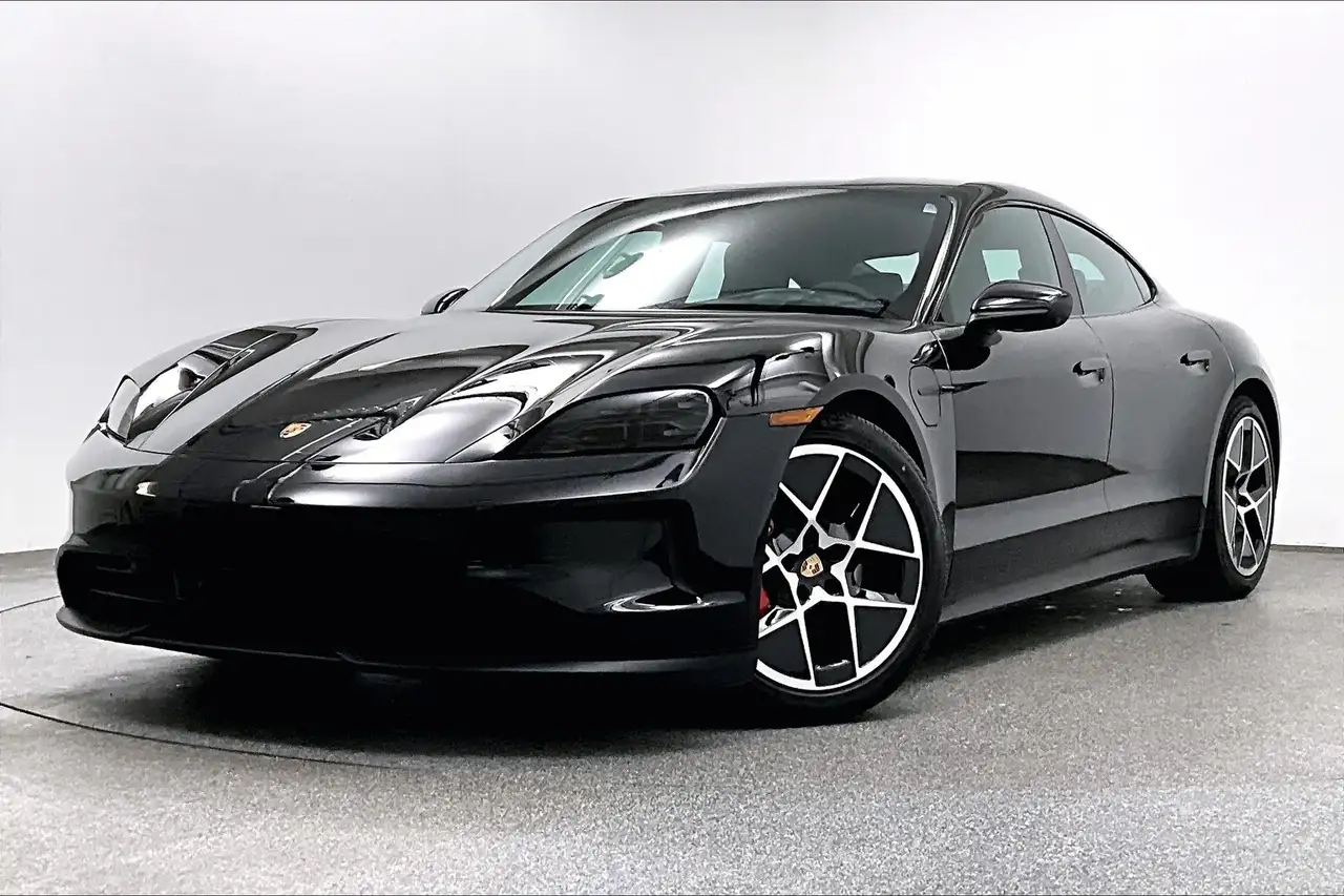 2025 Porsche Taycan