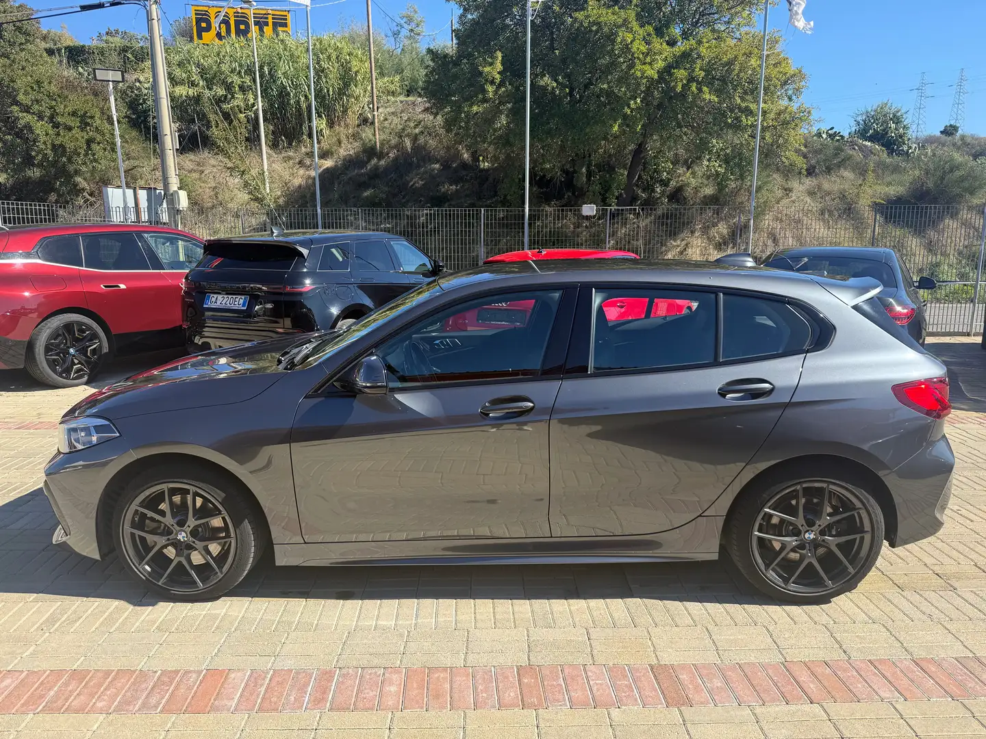 BMW 120 120d Msport auto Head-up / HiFi Gris - 2