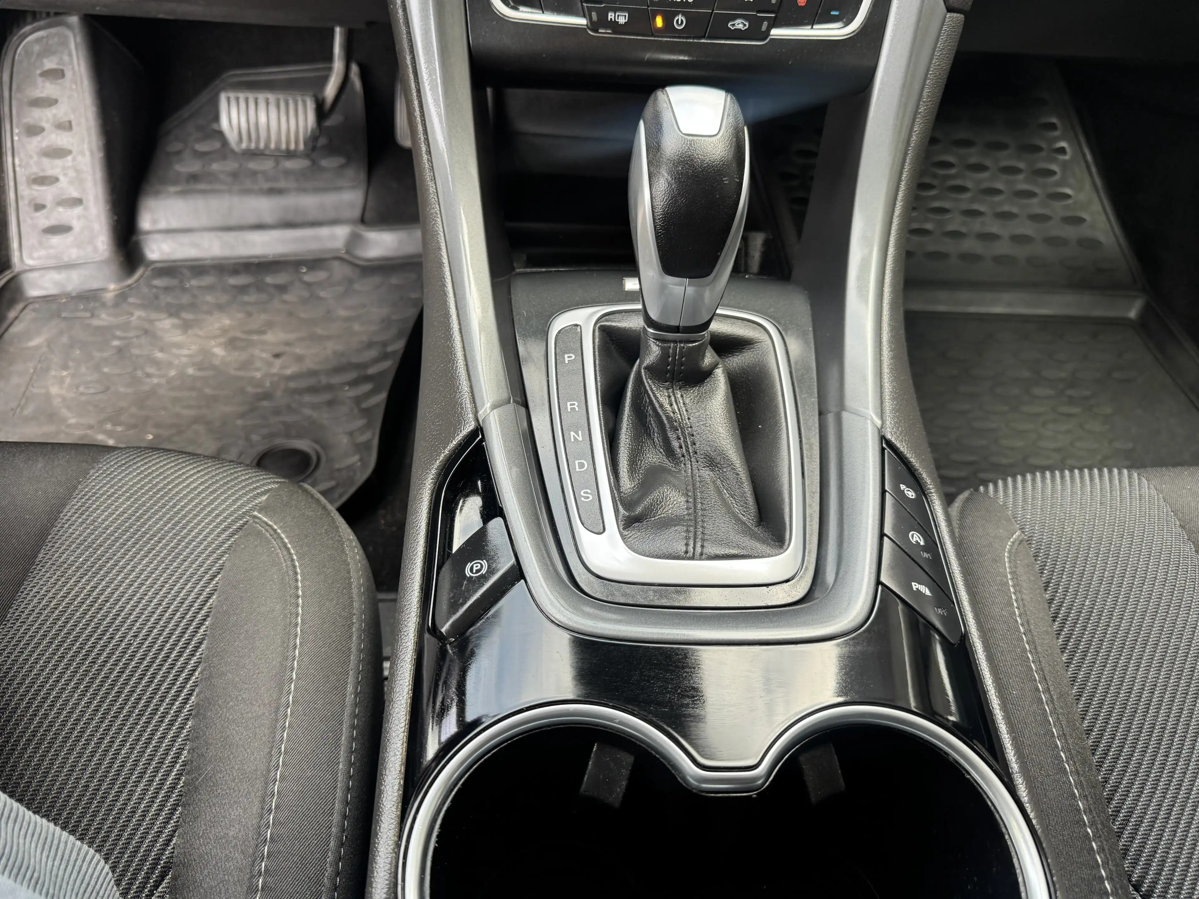 Ford Mondeo Mondeo Clipper 1.5 EcoBoost Business Class — photo 15