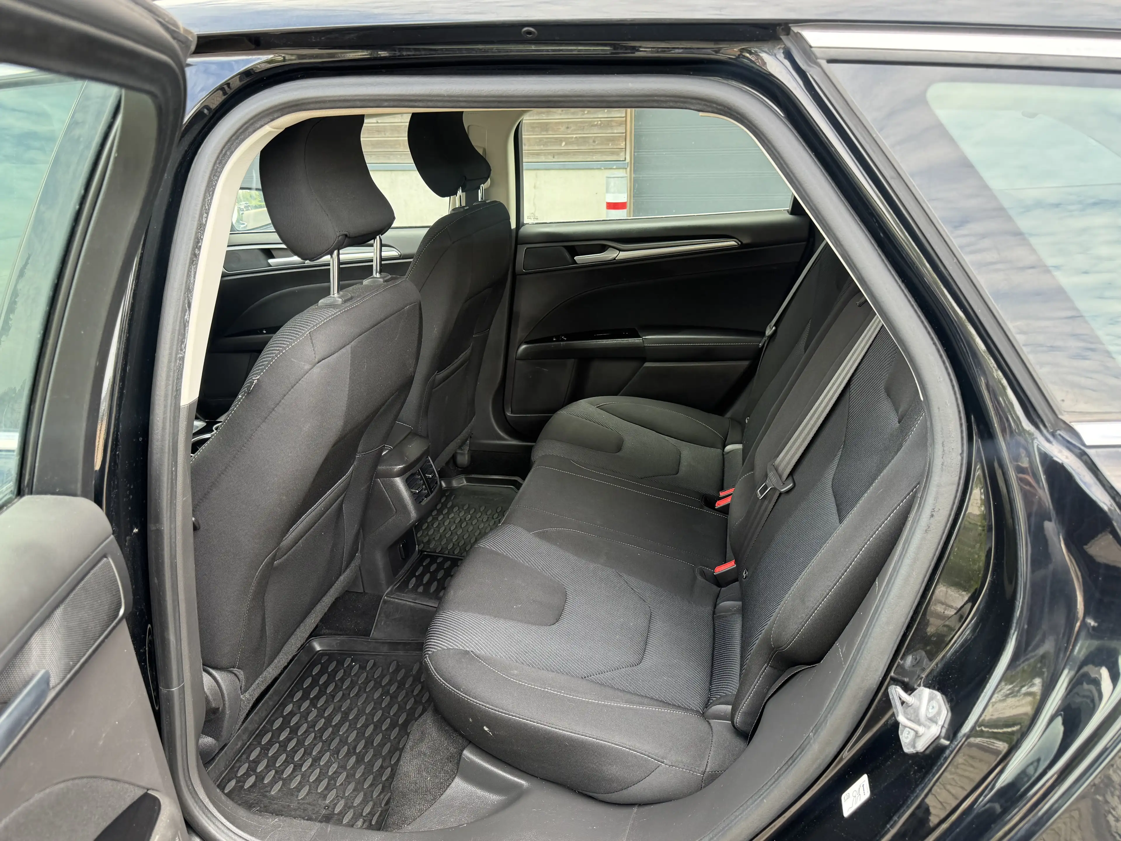 Ford Mondeo Mondeo Clipper 1.5 EcoBoost Business Class — photo 9